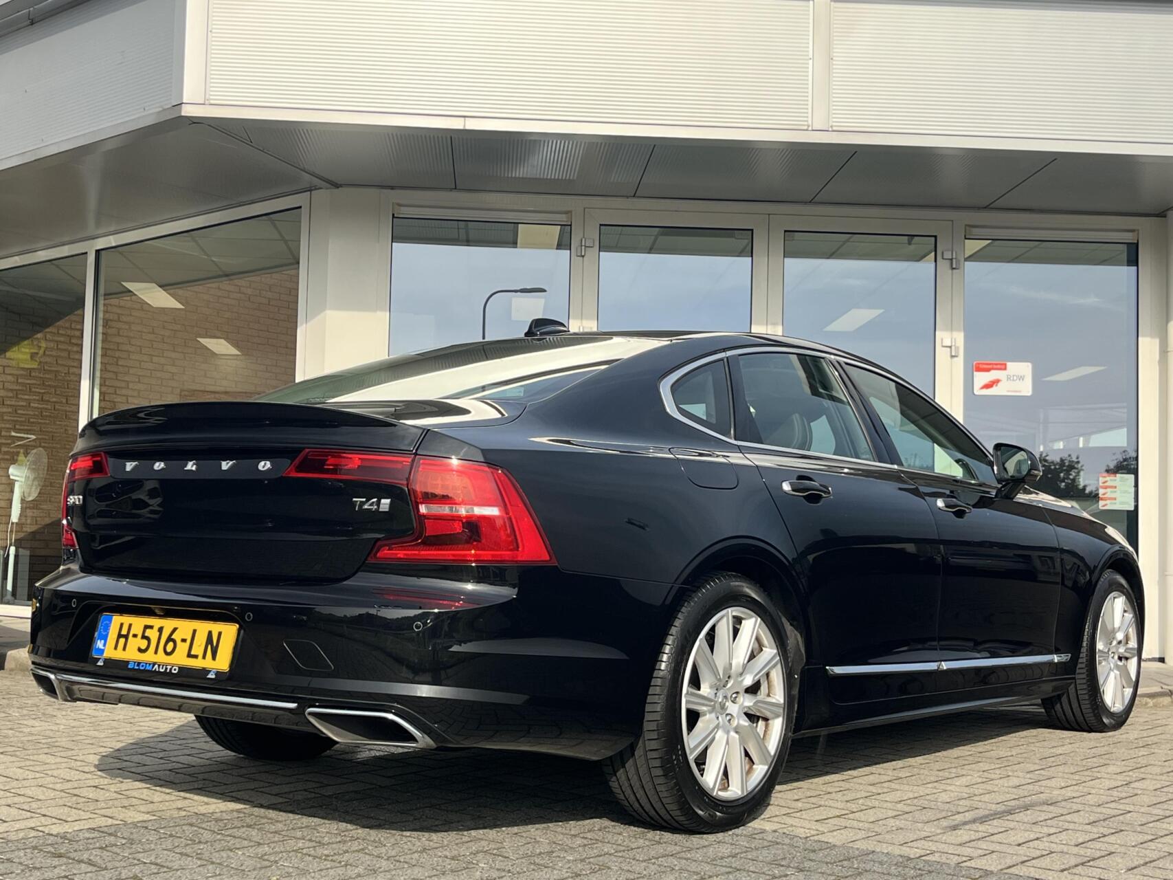 Foto van Volvo S90