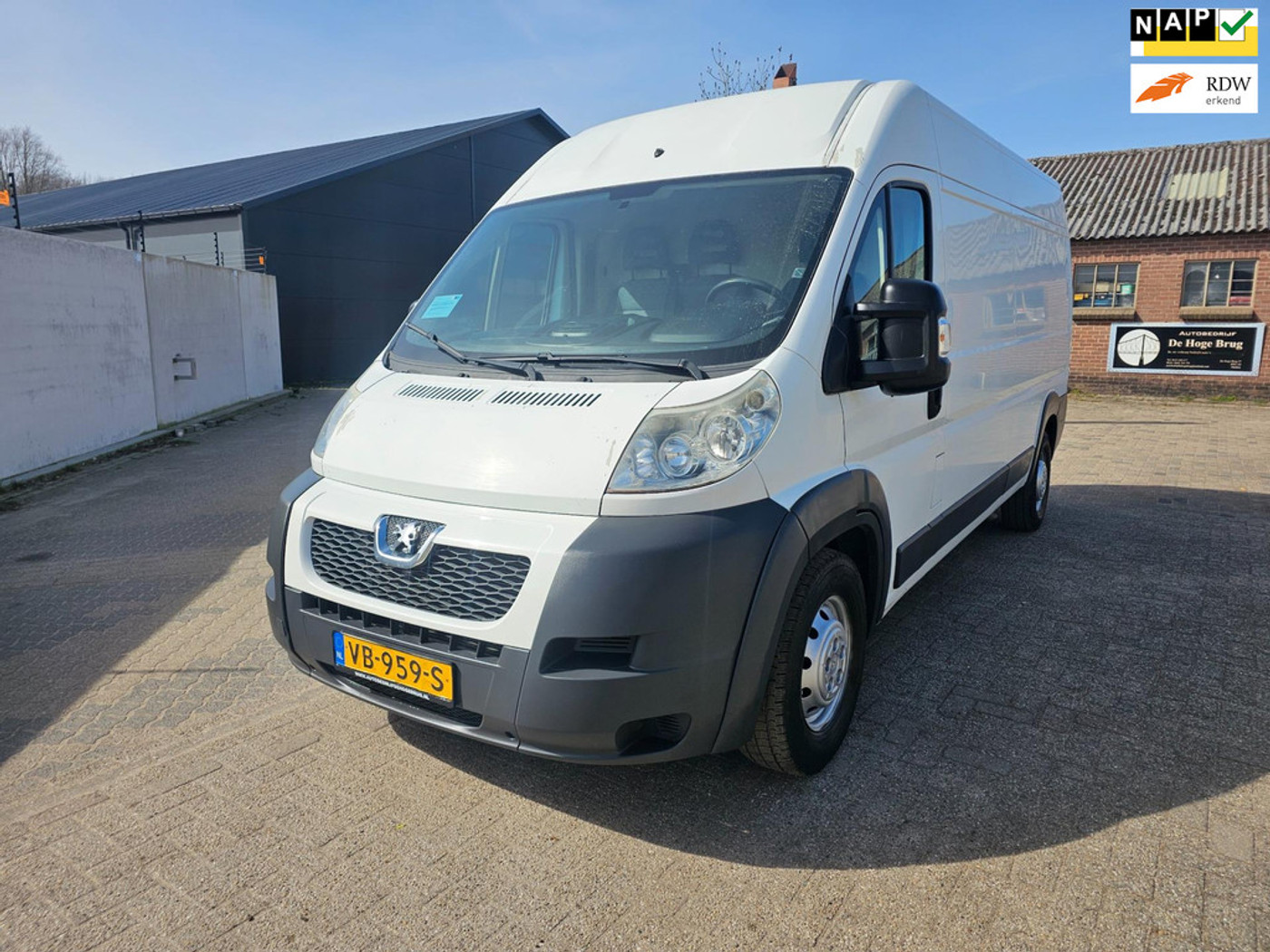 Peugeot Peugeot Boxer 435 2.2 HDI L3H2,Apk,Airco,Laadklep,Navi 2013 - voorkant