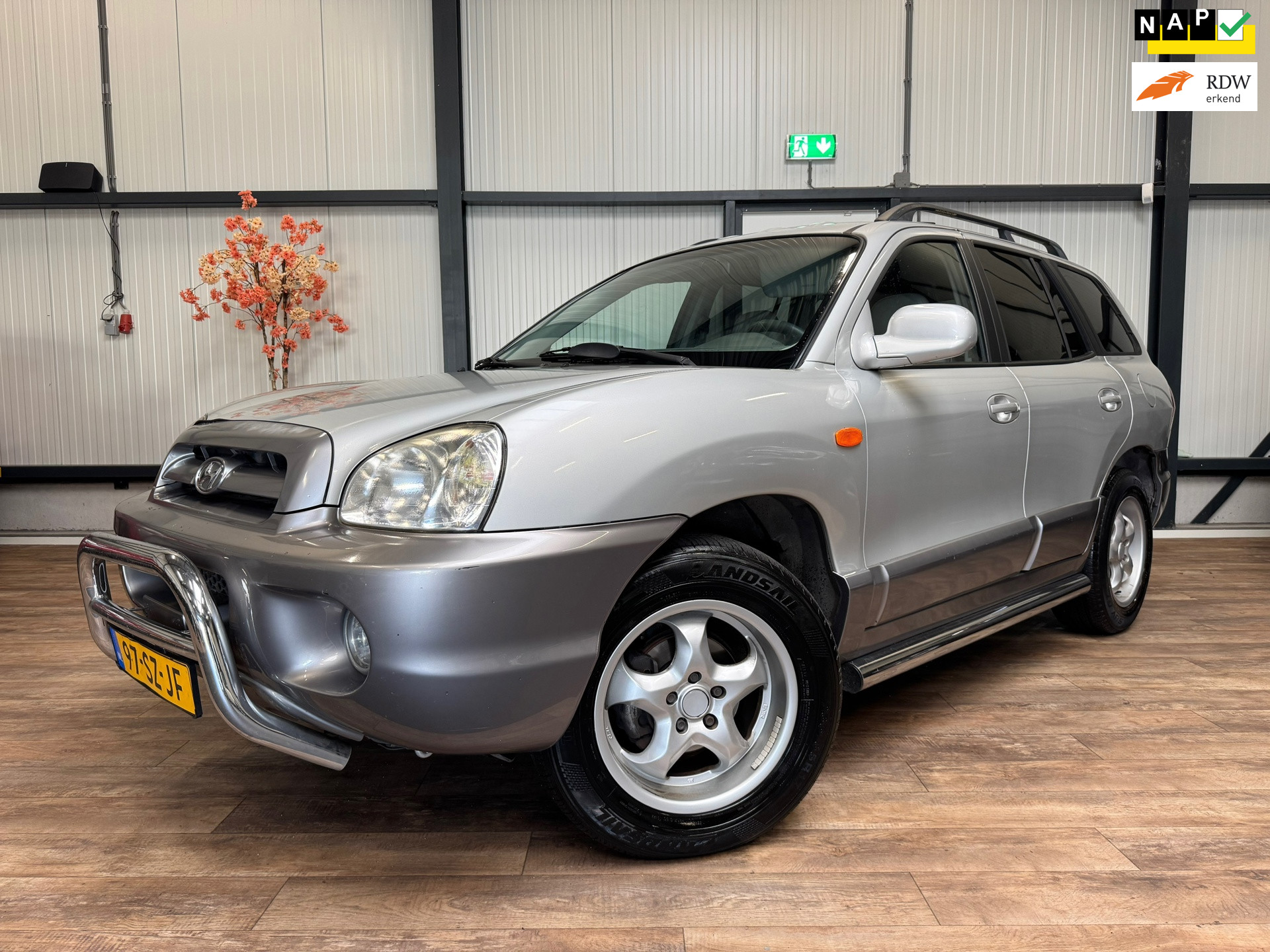 Hyundai Santa Fe 2.4i-16V Elite / CLIMA / LEDER / CRUISE / 2006 - voorkant