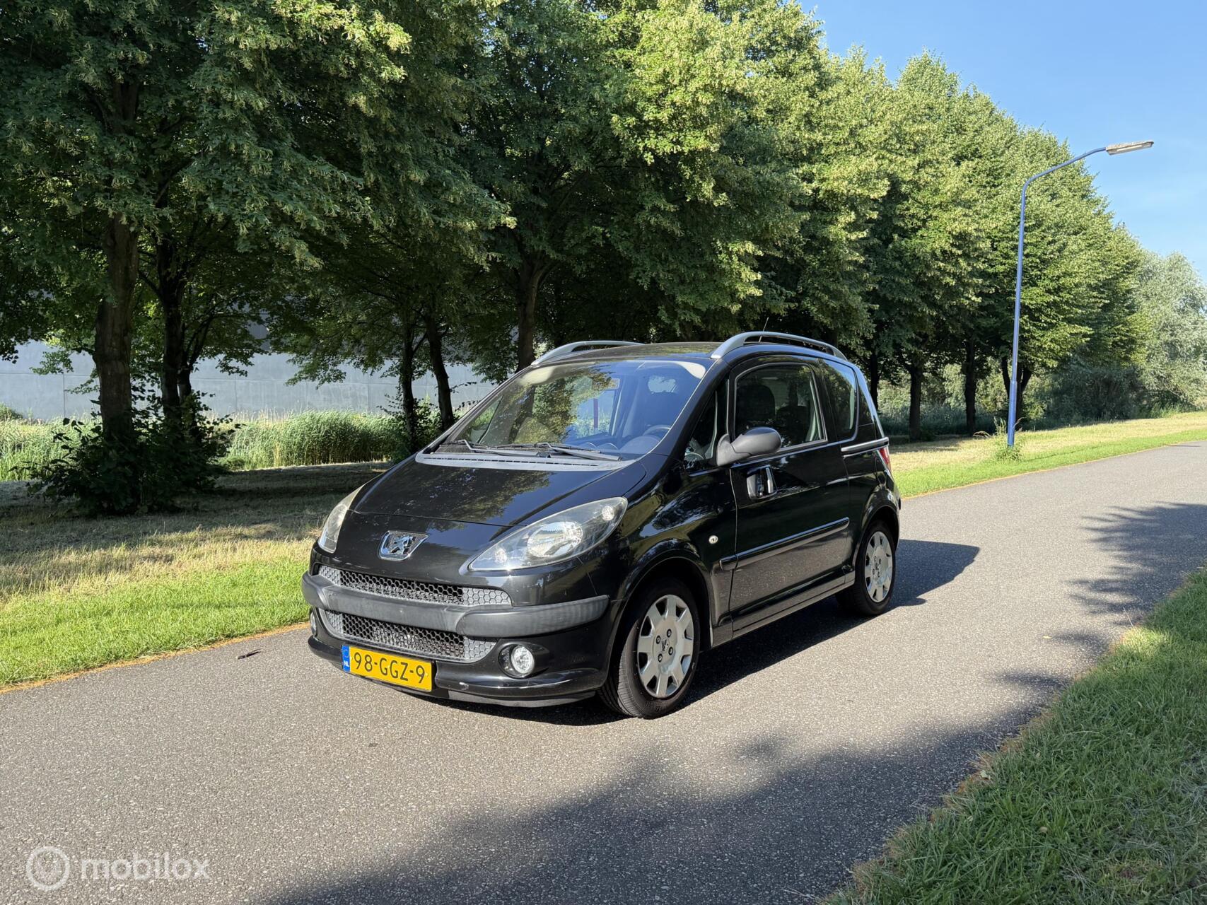 Peugeot 1007 1.6-16V Sporty*AUTOMAAT*NEW APK 6/27*AIRCO*NAP 2008 - voorkant