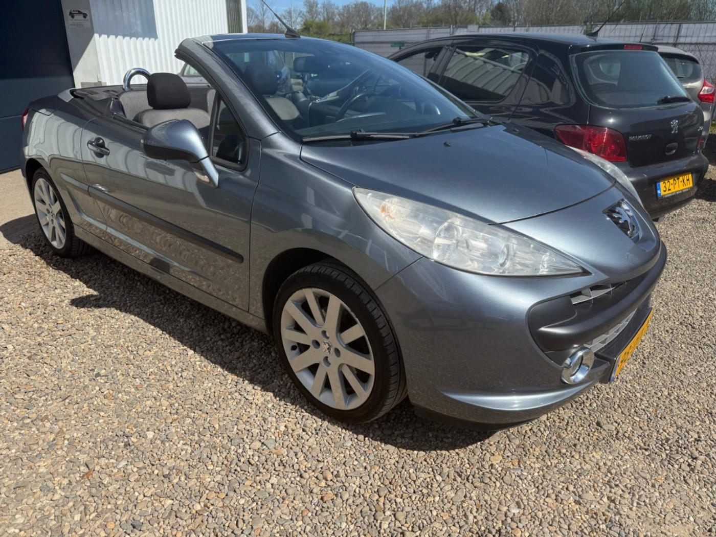 Foto van Peugeot 207 CC