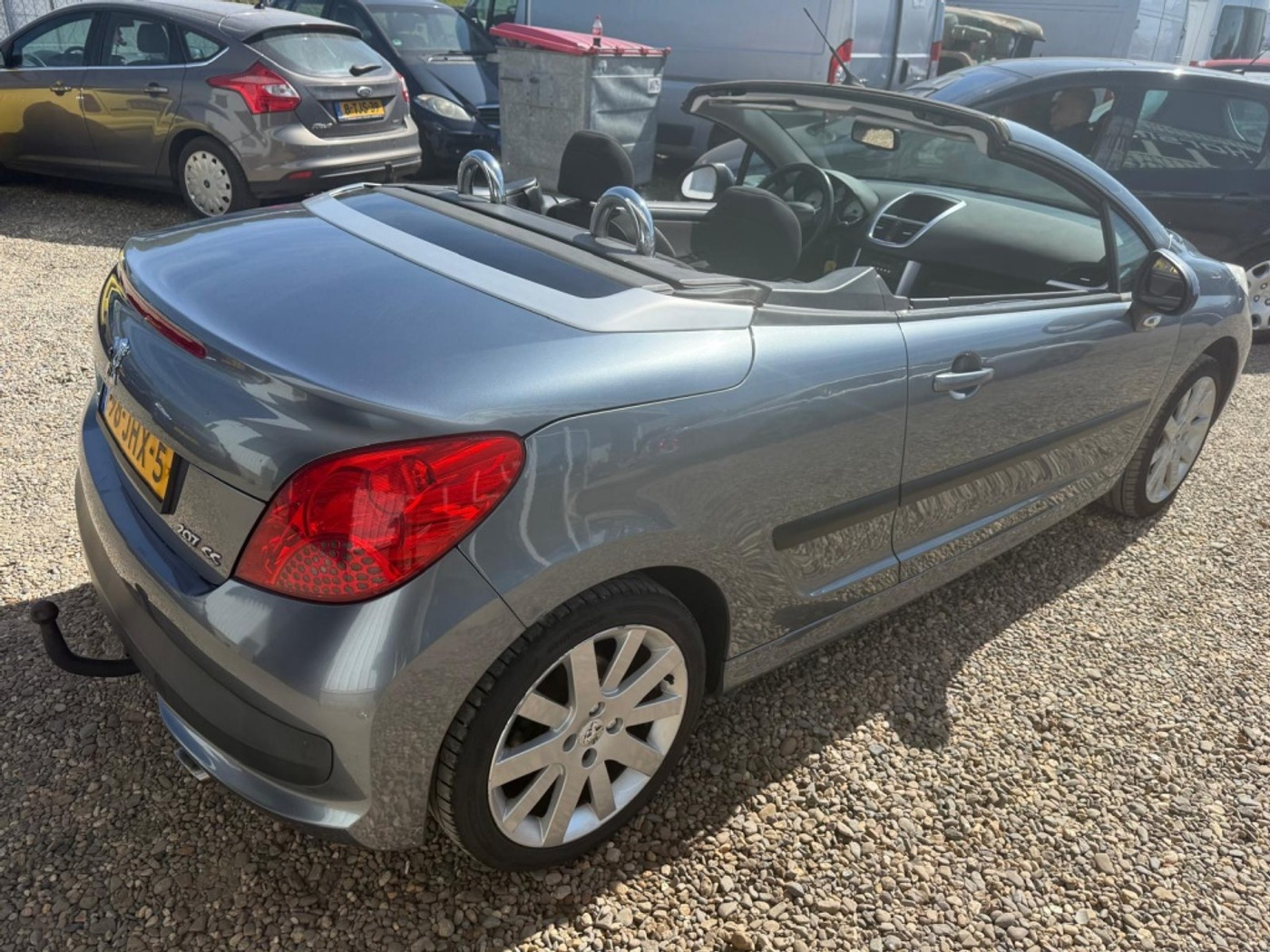Foto van Peugeot 207 CC