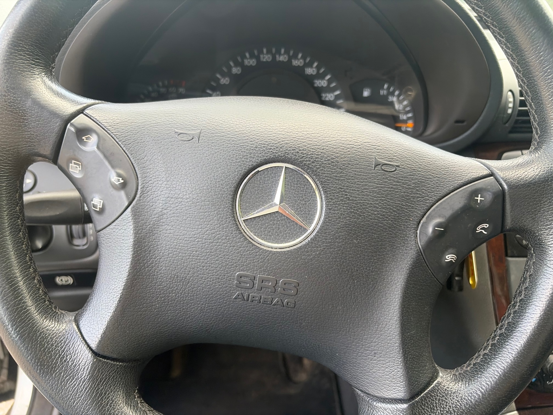 Foto van Mercedes-Benz C 240
