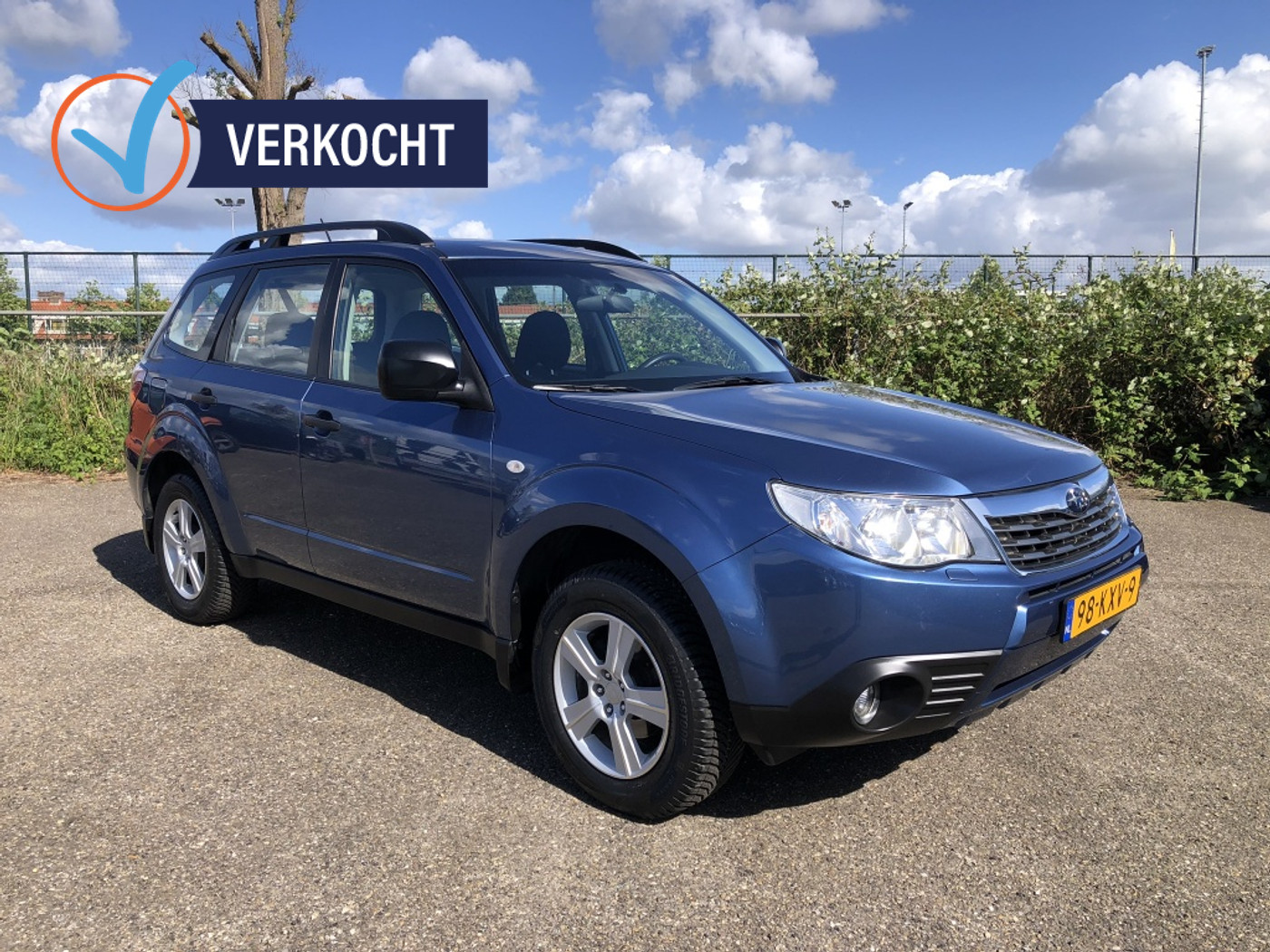 Subaru Forester 2.0 X Comfort   tr.haak Nw. distributie bij afl. 2010 - voorkant