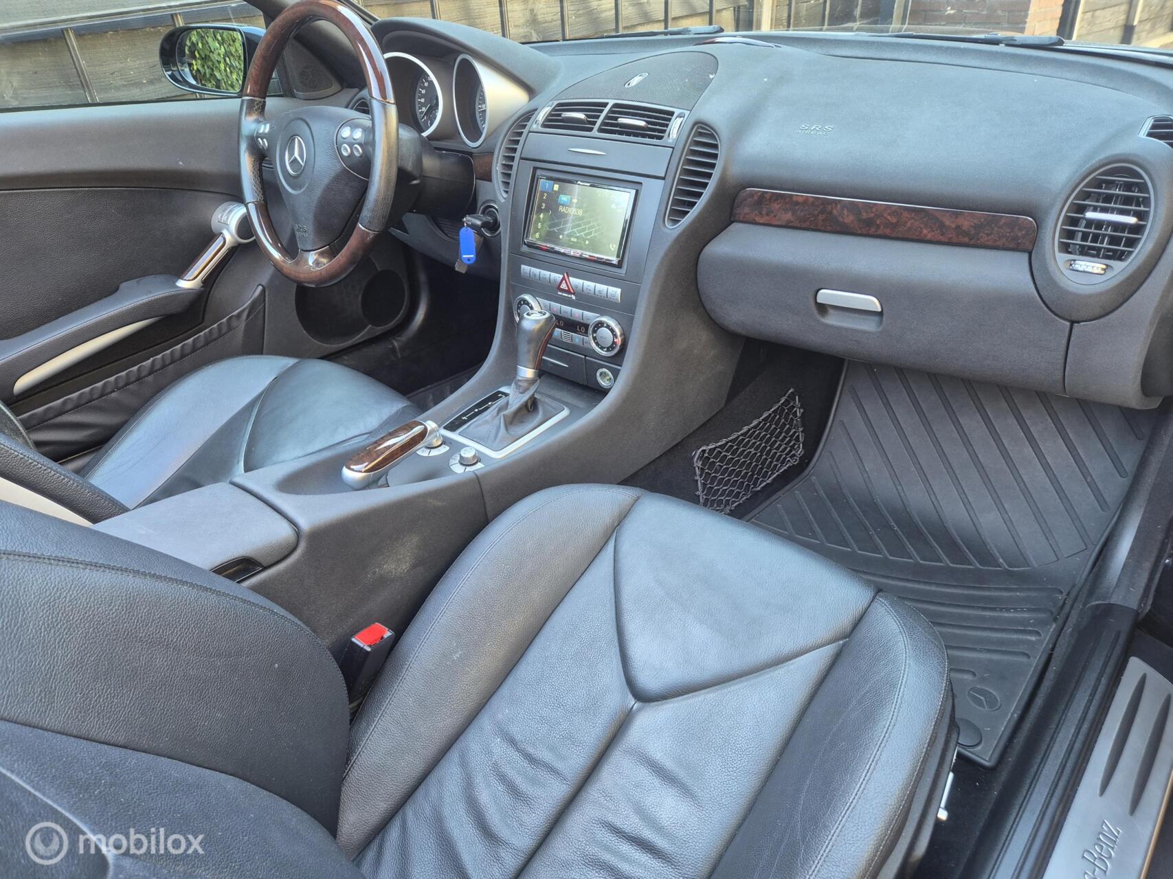 Foto van Mercedes-Benz SLK 200 Kompressor