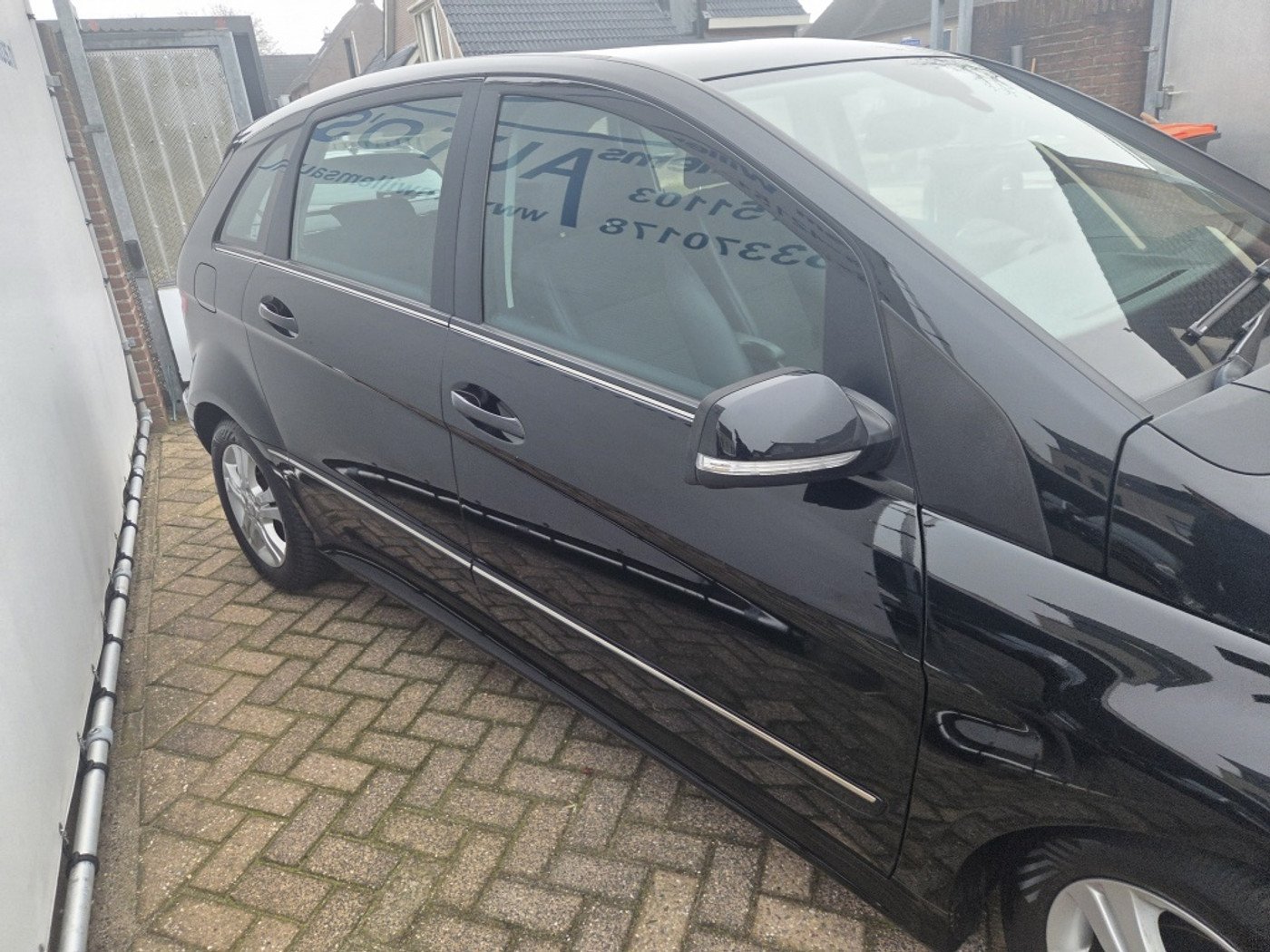 Foto van Mercedes-Benz B 160