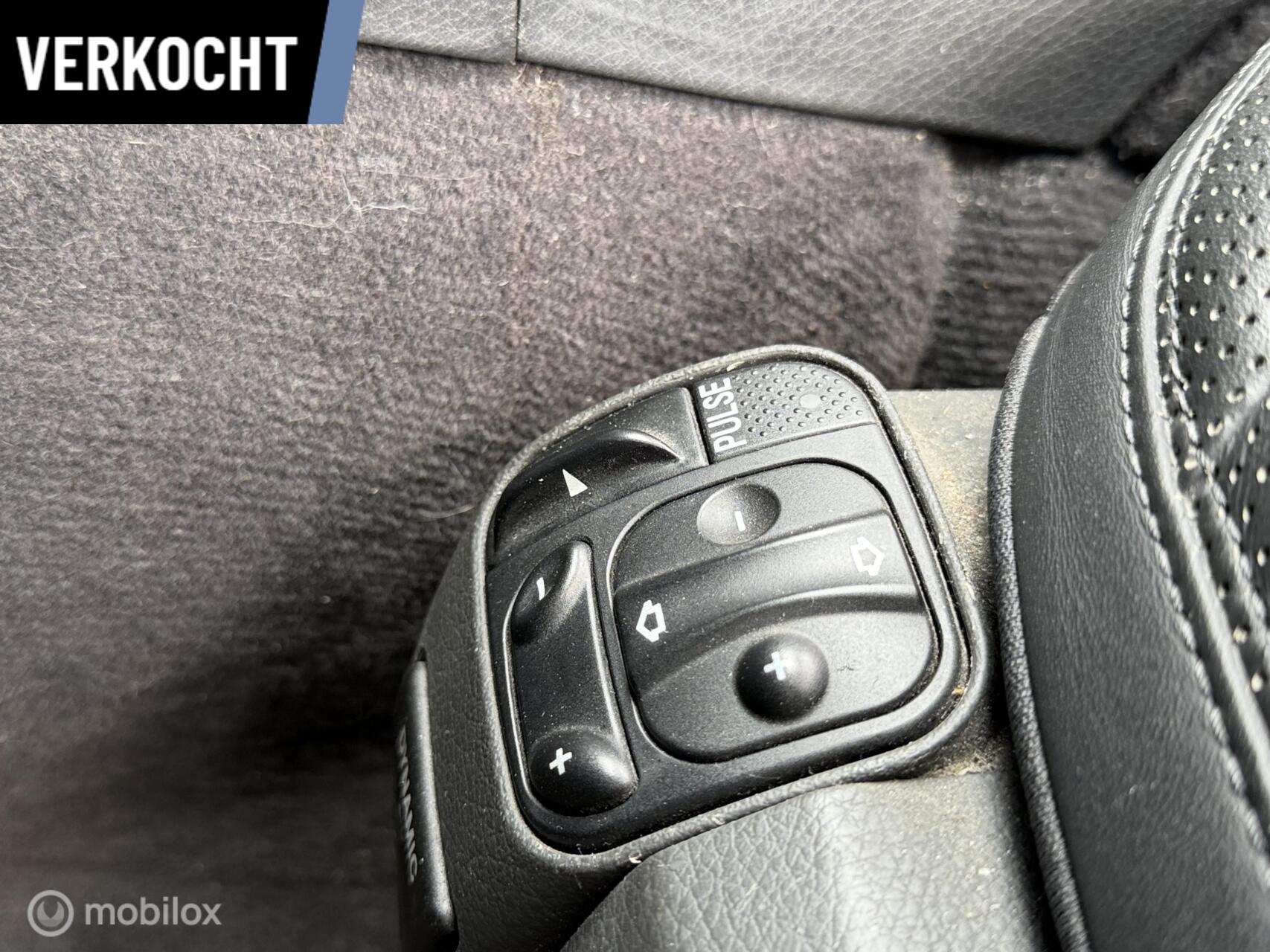 Foto van Mercedes-Benz E 500