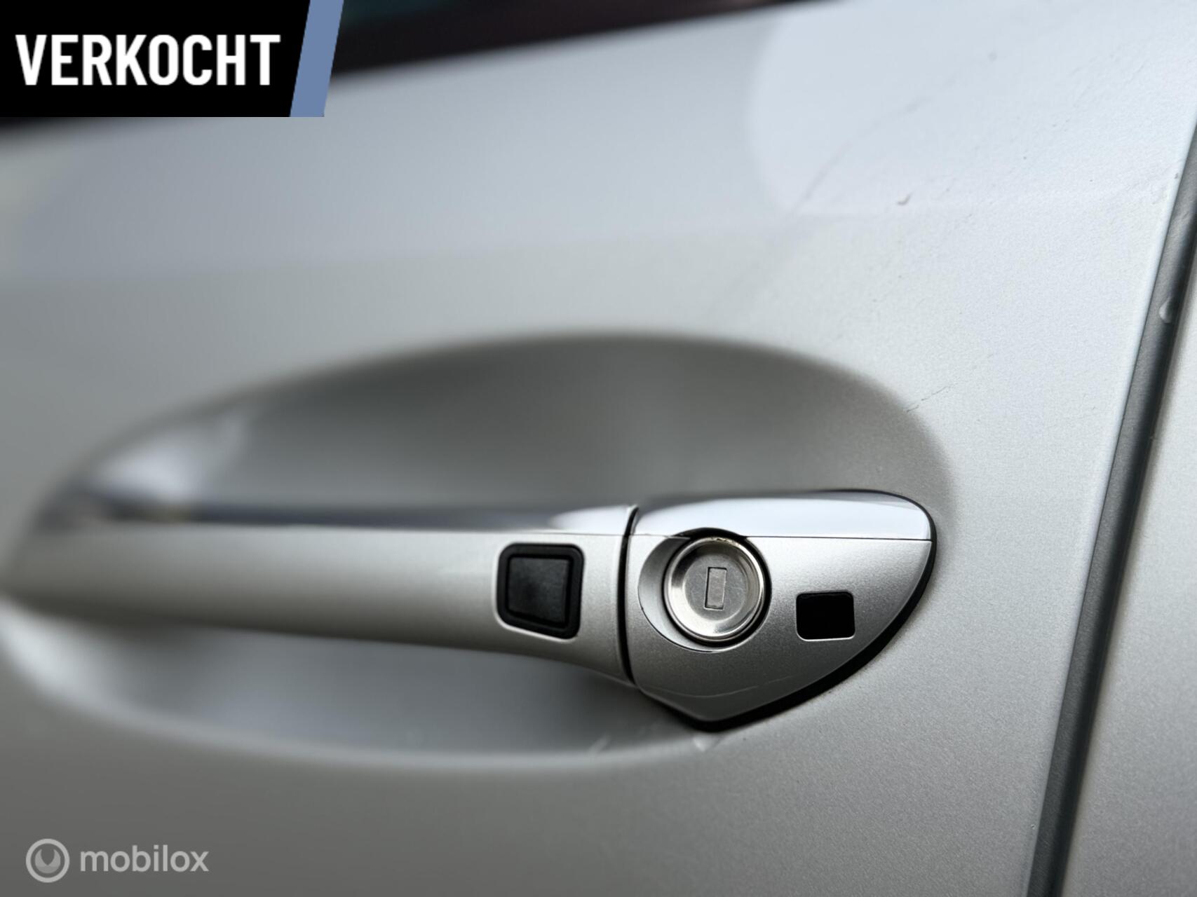 Foto van Mercedes-Benz E 500