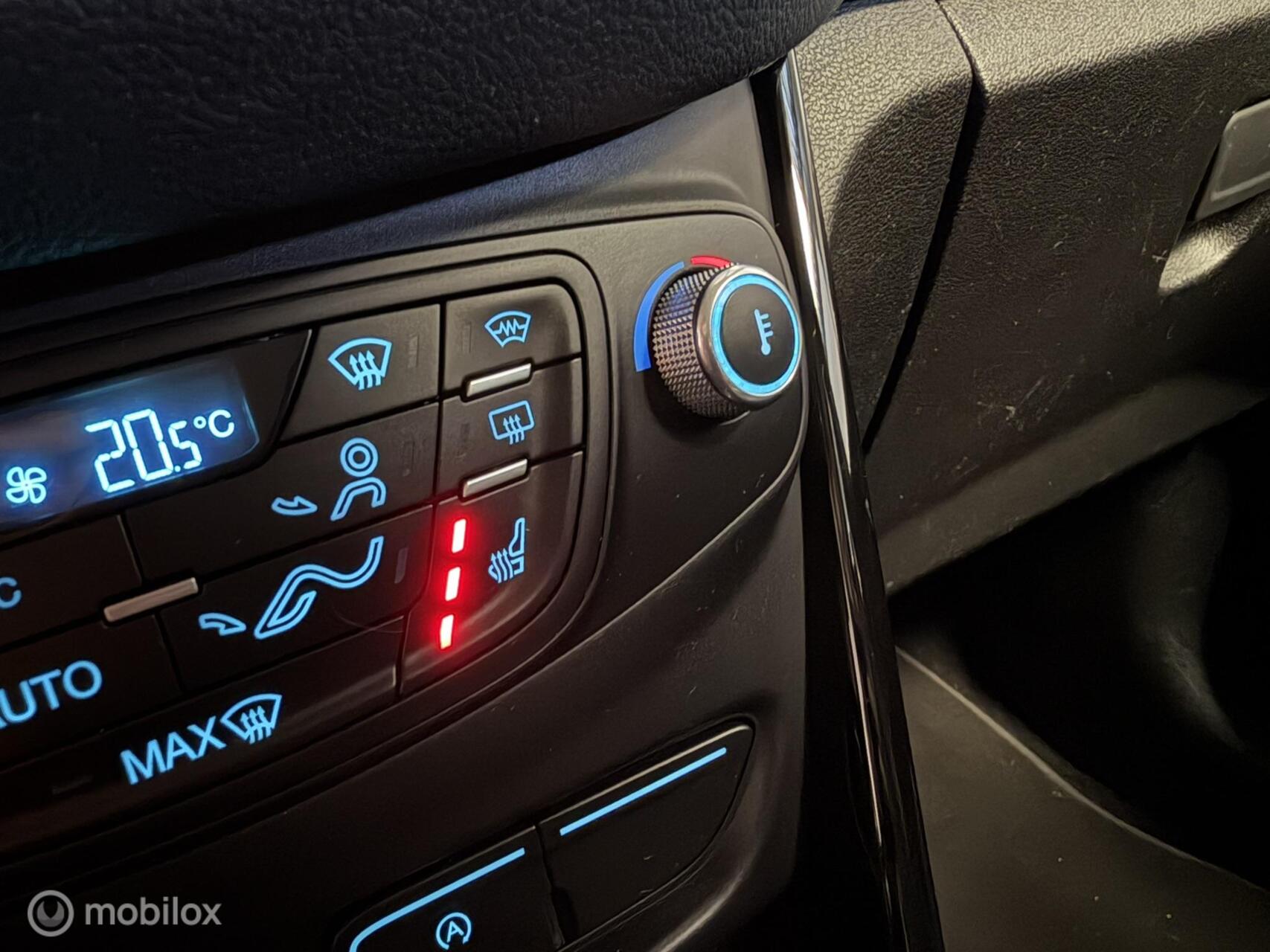 Foto van Ford B-max