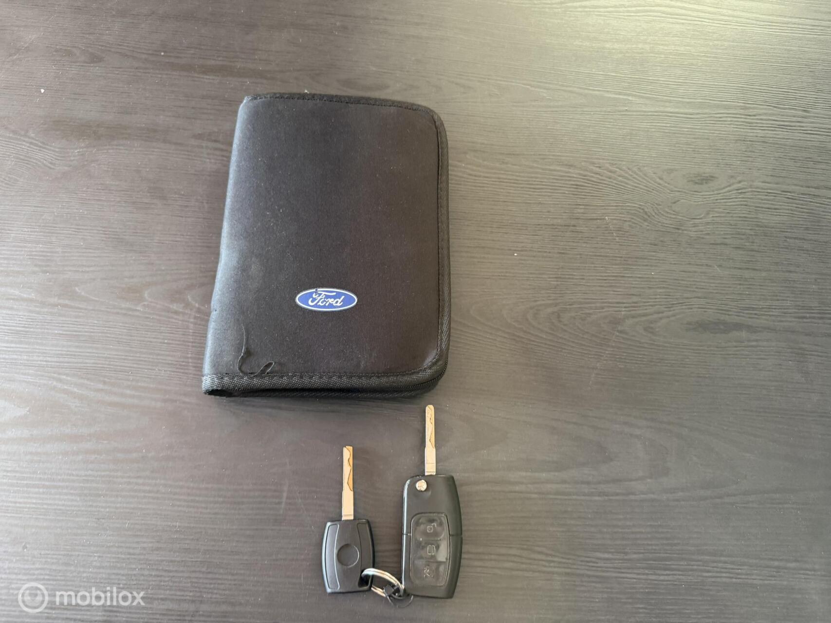 Foto van Ford B-max