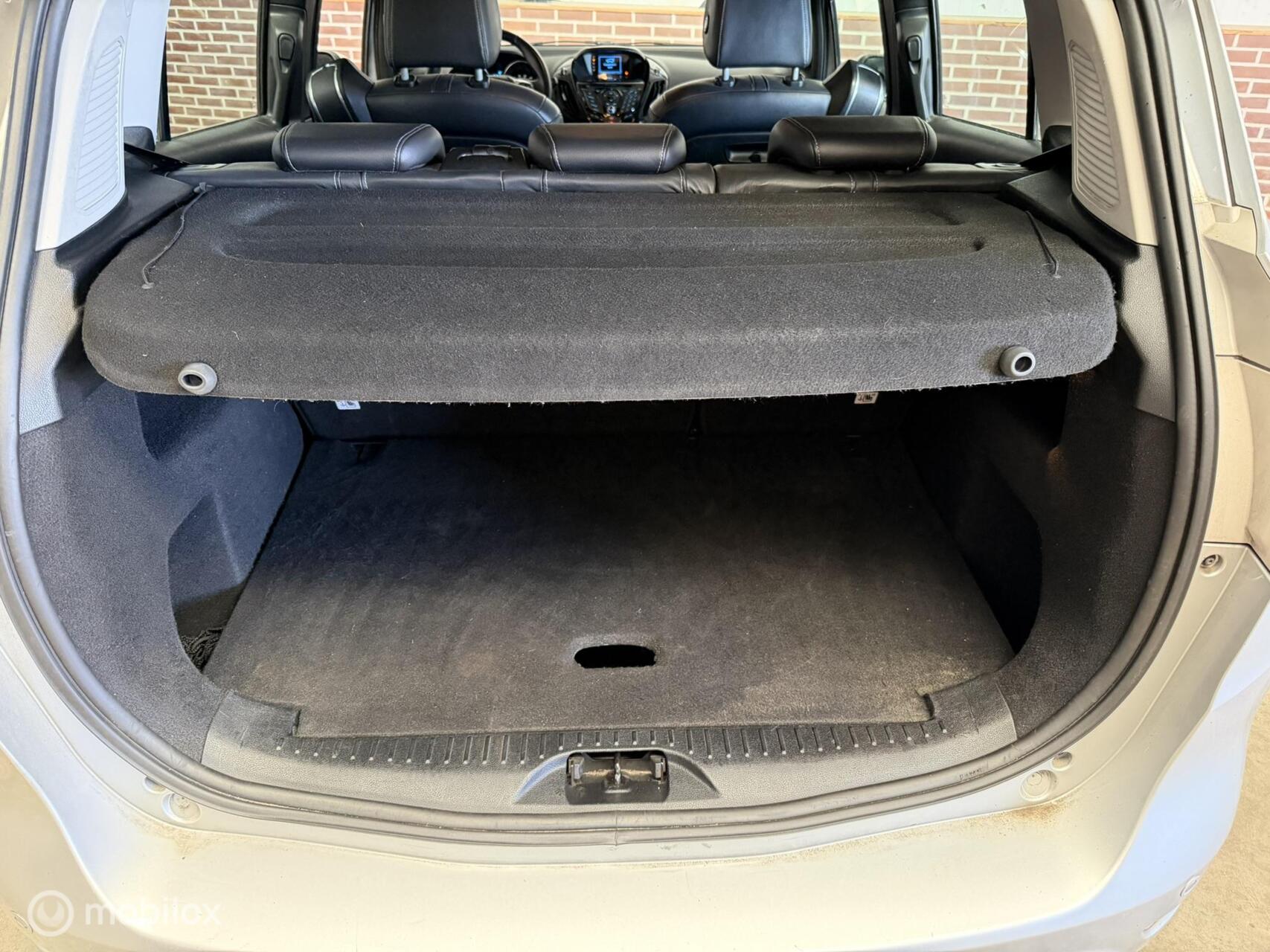 Foto van Ford B-max