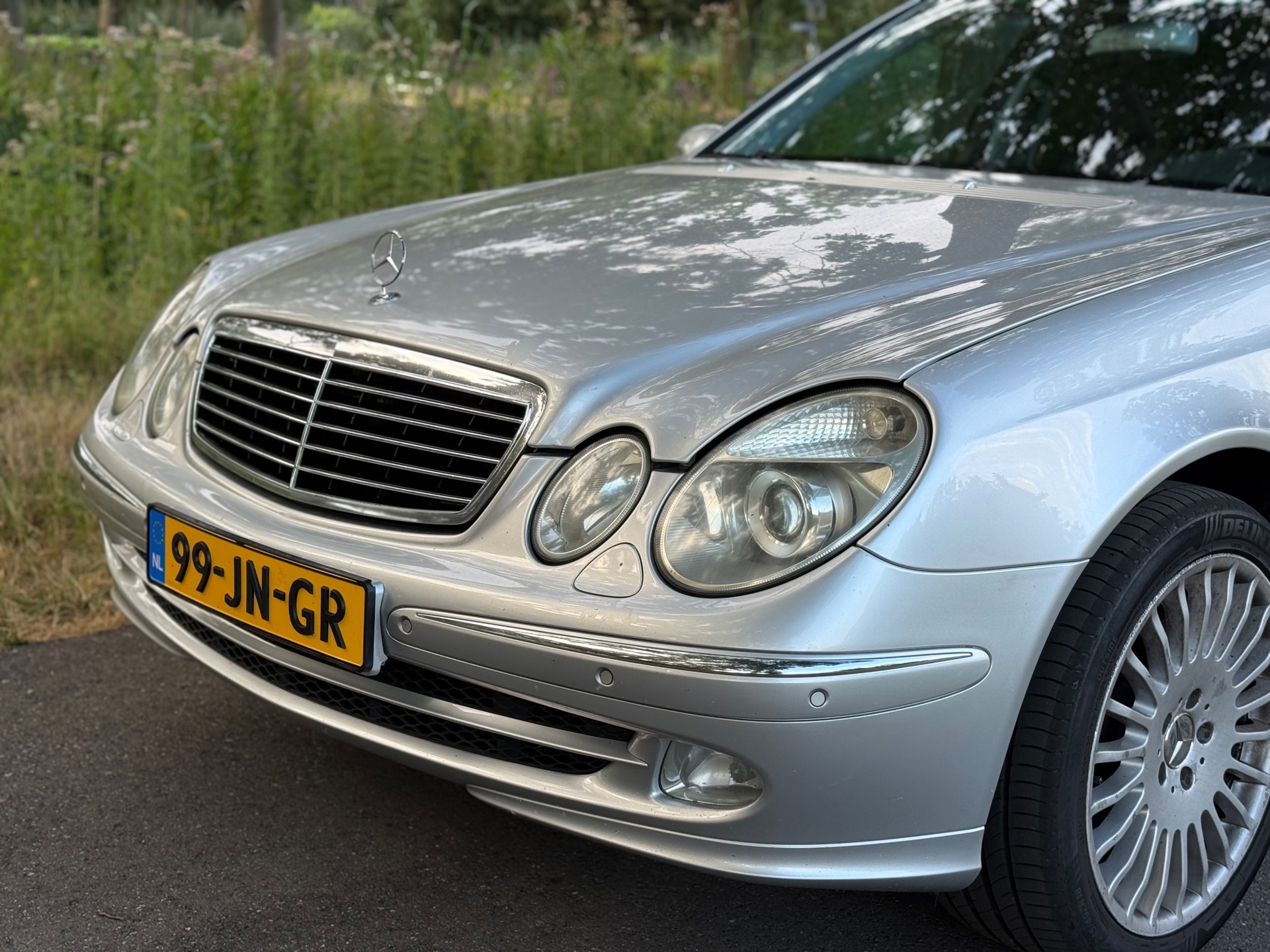Foto van Mercedes-Benz E 240