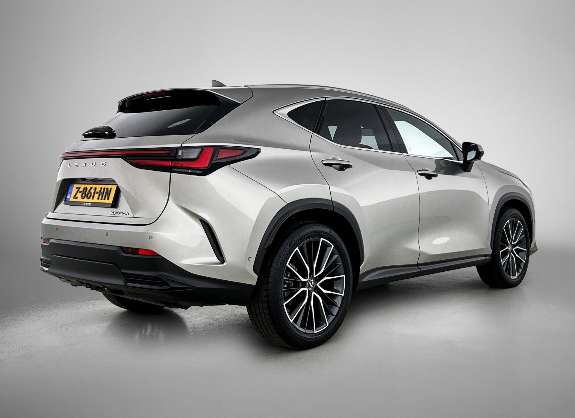 Foto van Lexus Lexus Nx350h