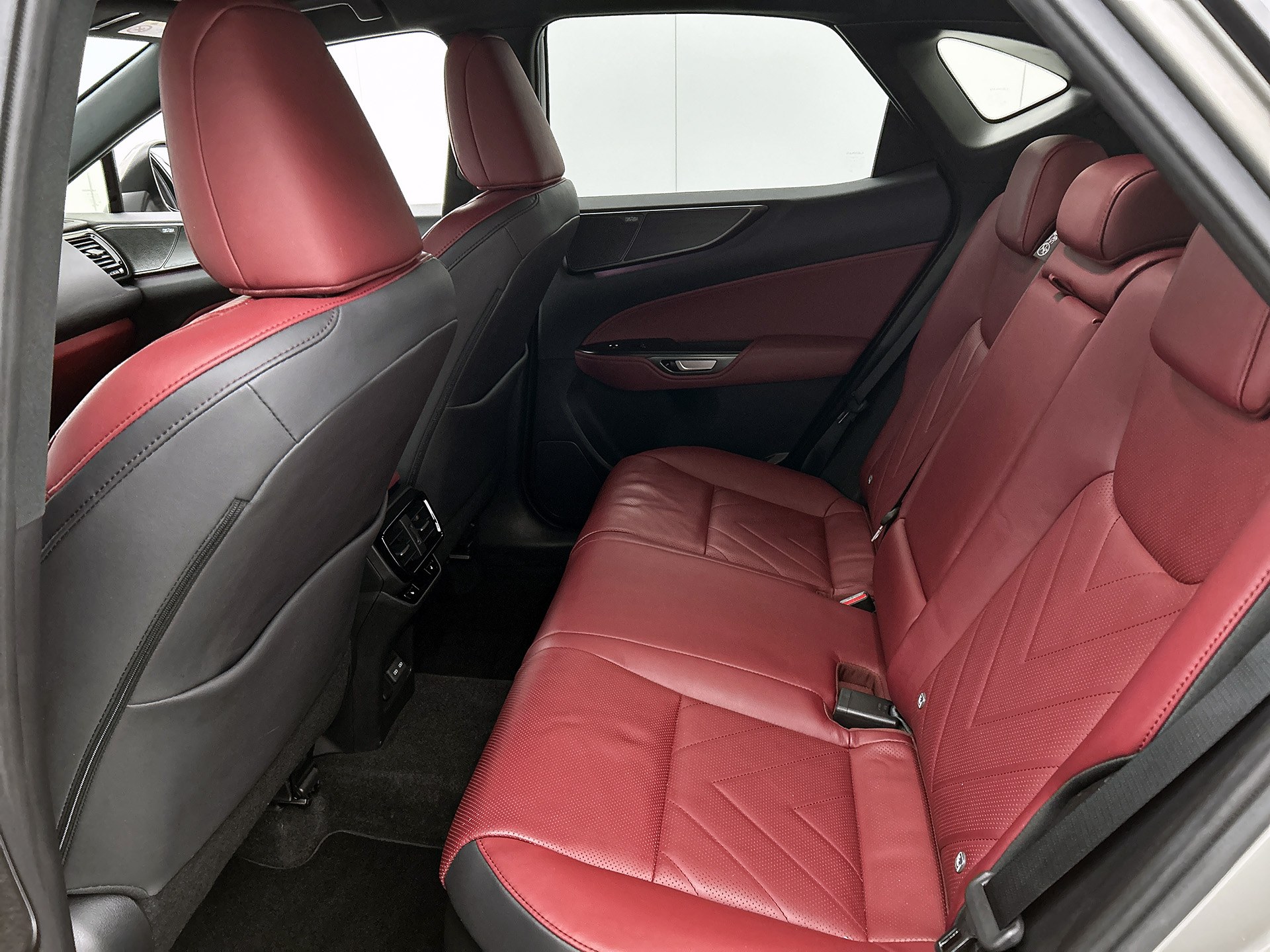 Foto van Lexus Lexus Nx350h