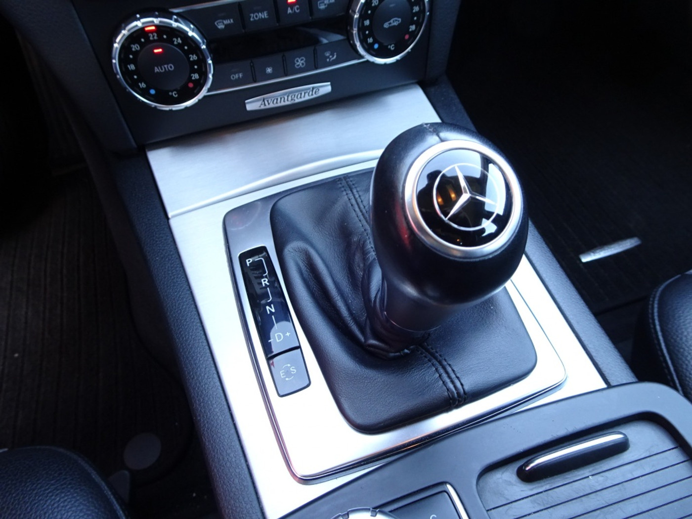 Foto van Mercedes-Benz C 200