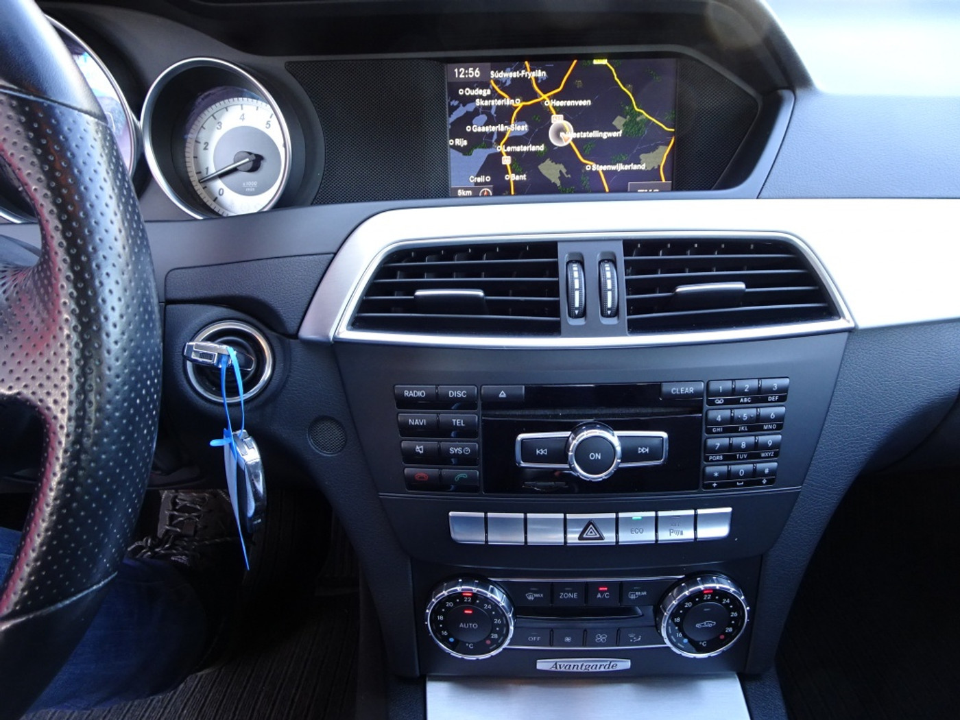 Foto van Mercedes-Benz C 200