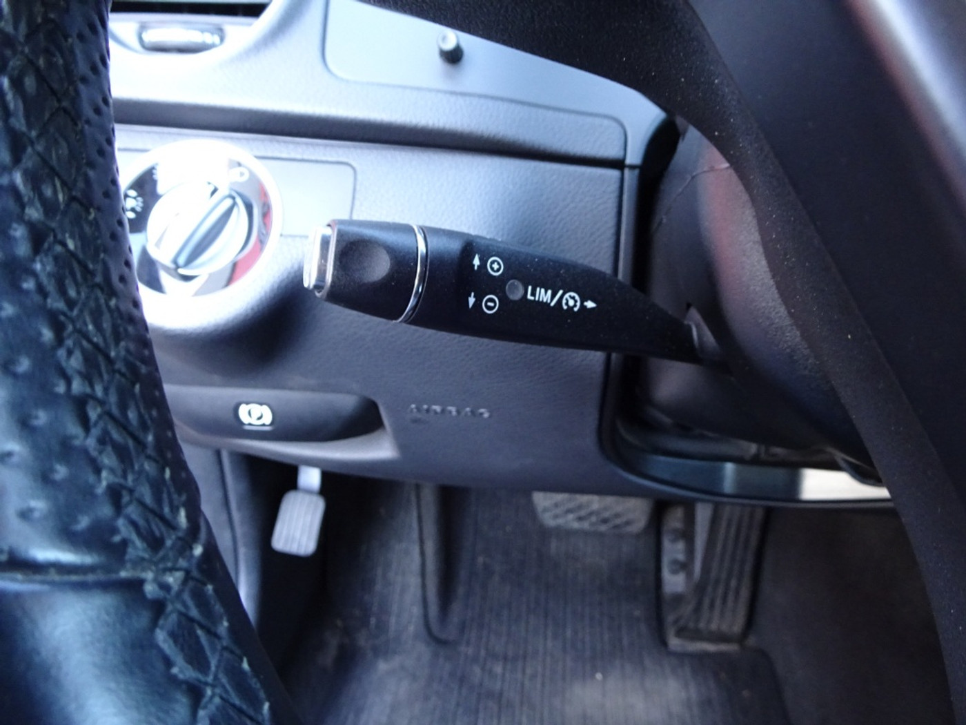 Foto van Mercedes-Benz C 200