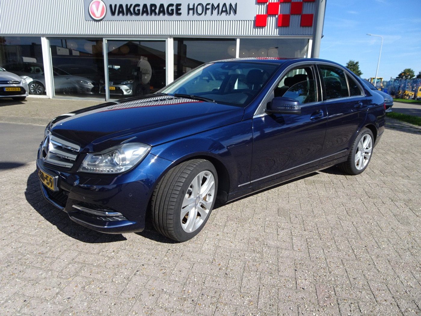 Foto van Mercedes-Benz C 200