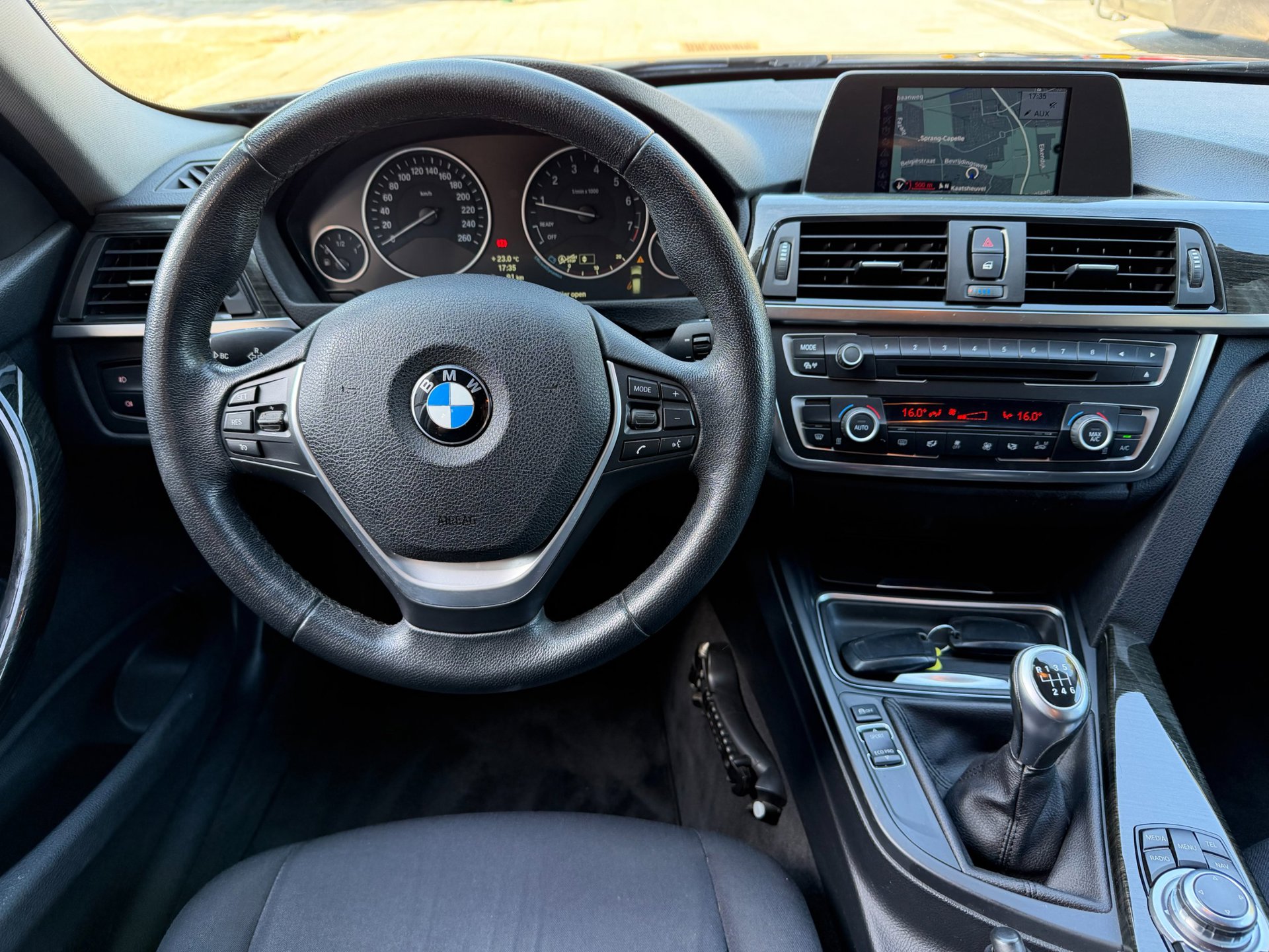 Foto van BMW 316i