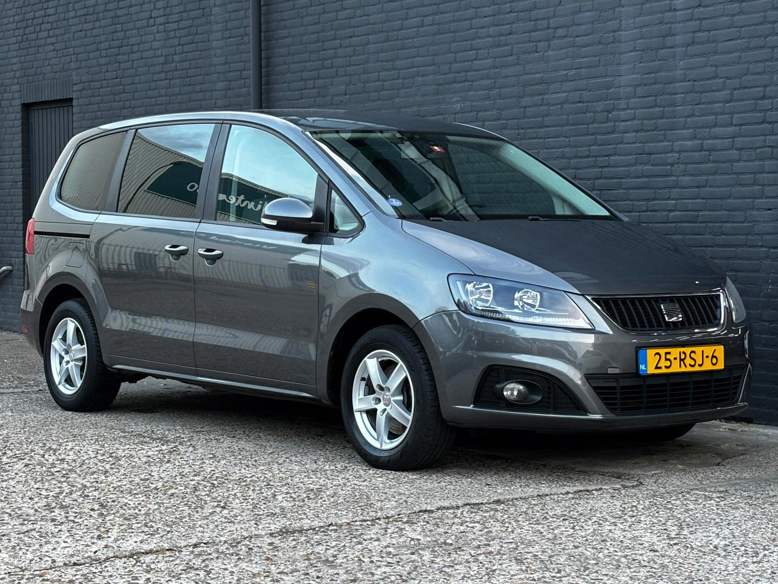 Foto van Seat Alhambra
