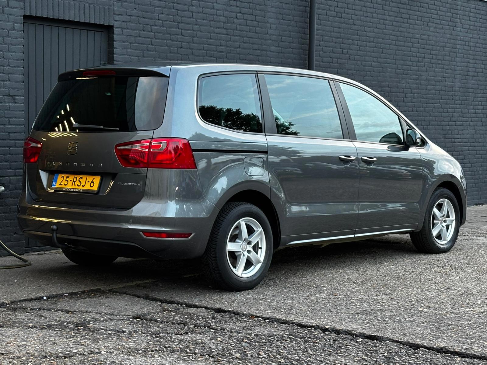 Foto van Seat Alhambra