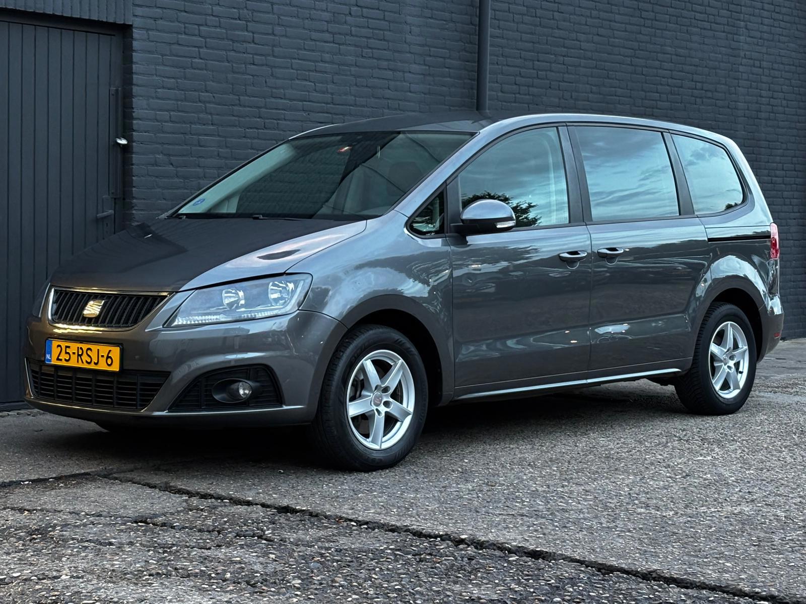 Foto van Seat Alhambra