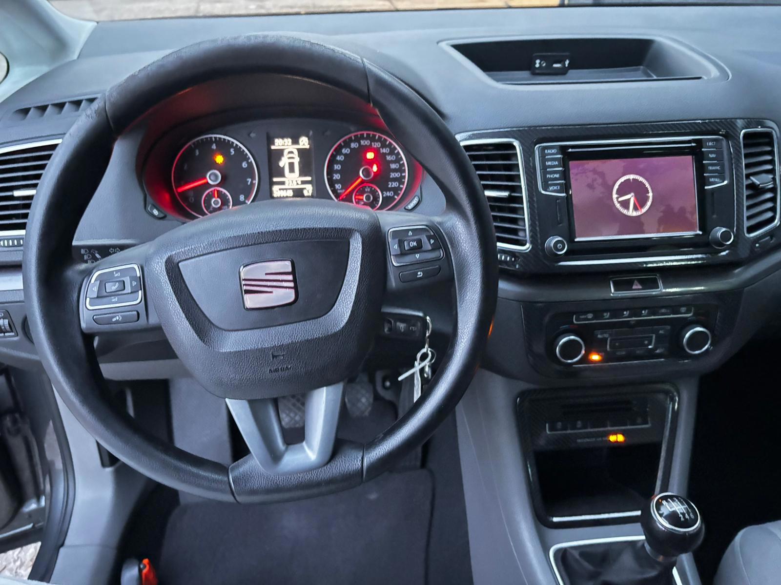 Foto van Seat Alhambra