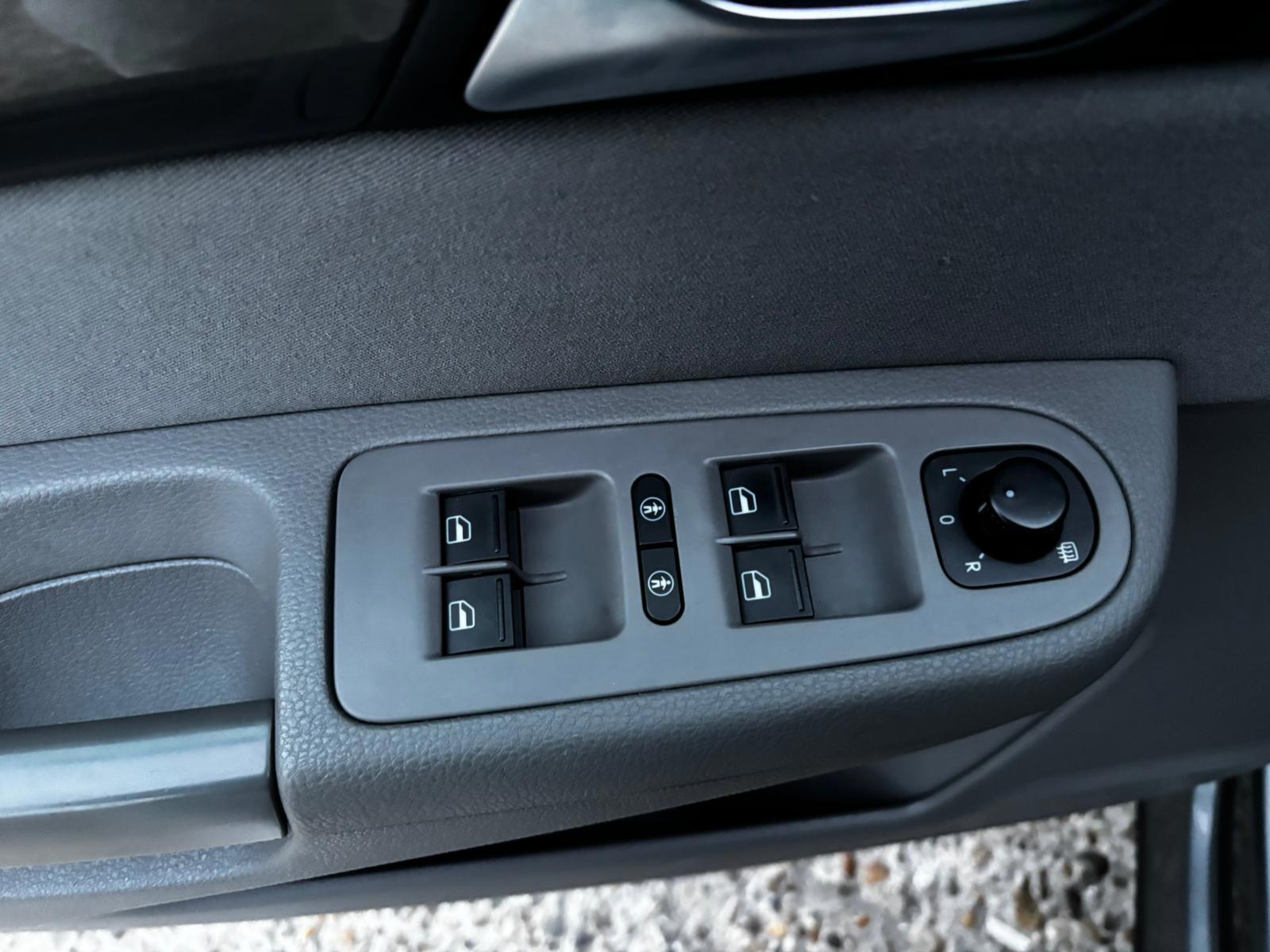 Foto van Seat Alhambra