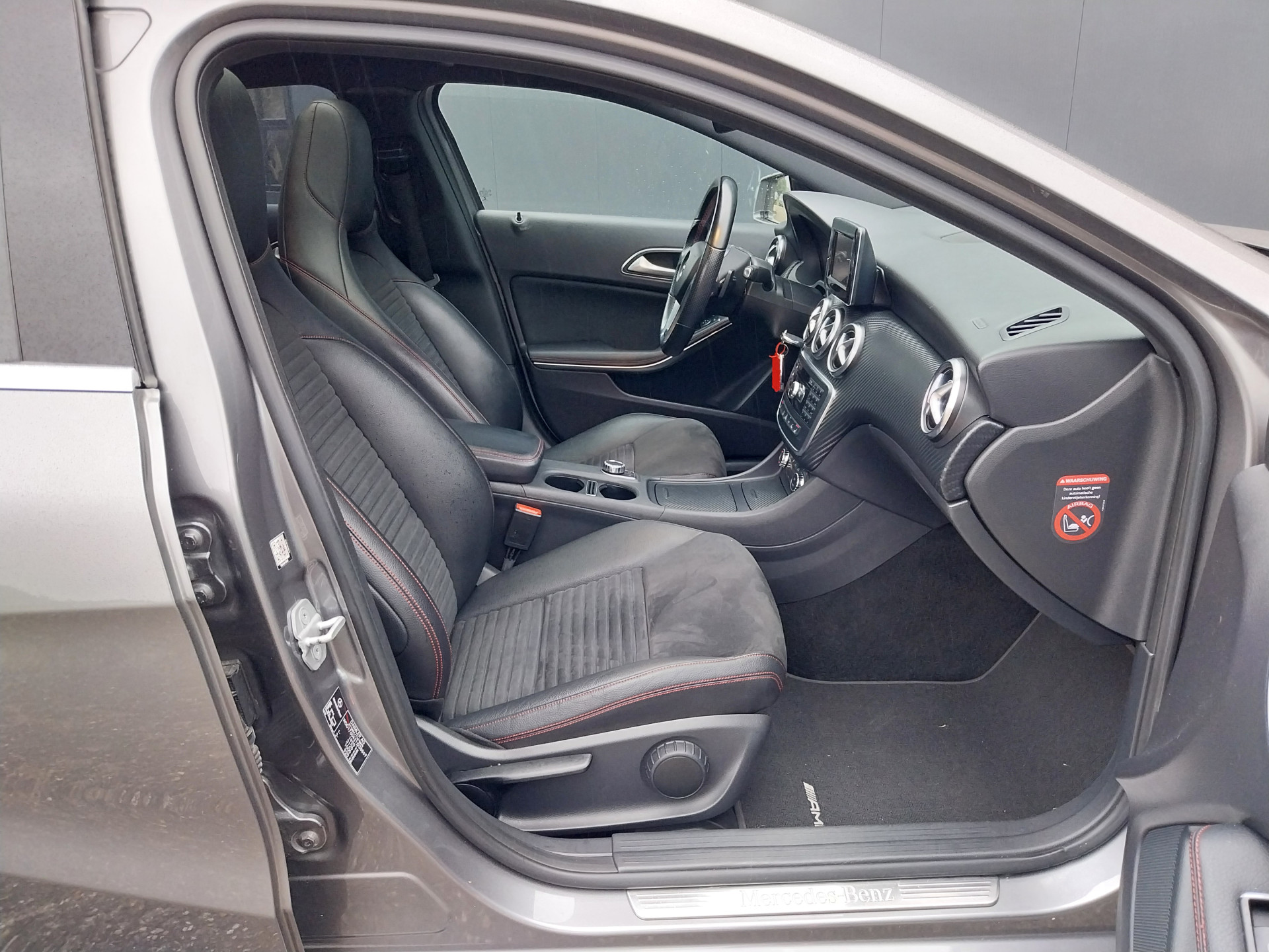 Foto van Mercedes-Benz A 180