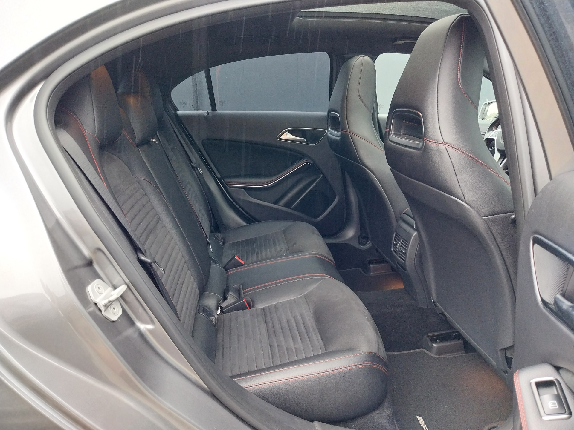 Foto van Mercedes-Benz A 180