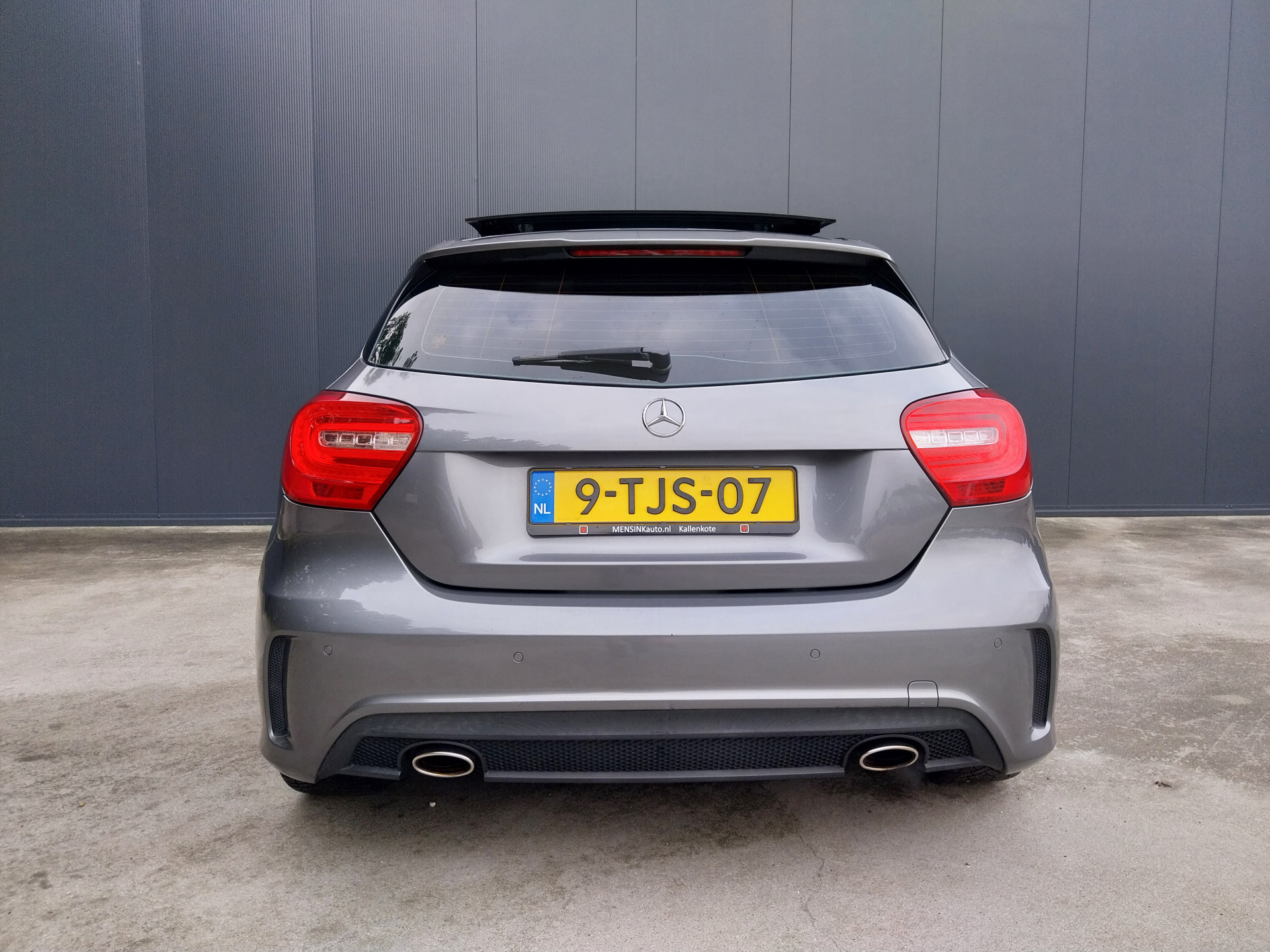 Foto van Mercedes-Benz A 180