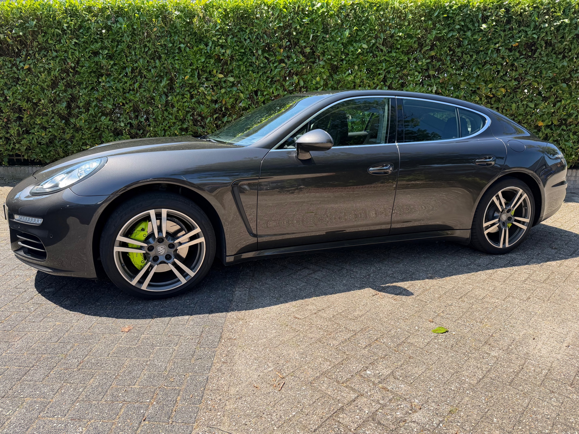 Foto van Porsche Panamera S E-hybrid