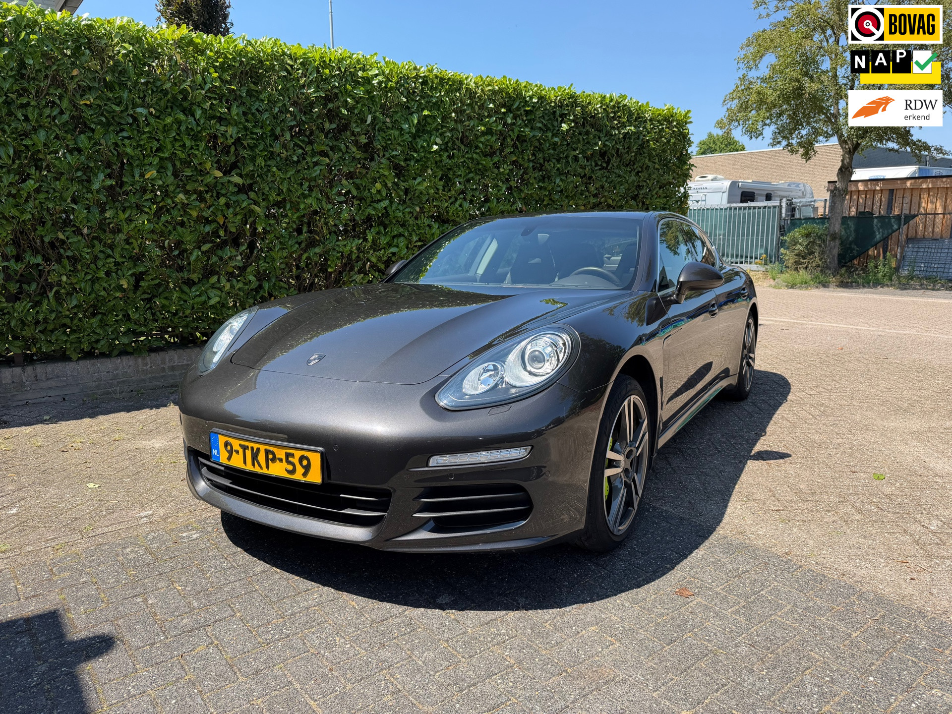 Porsche Panamera S E-hybrid 3.0 S E-Hybrid 2014 - voorkant