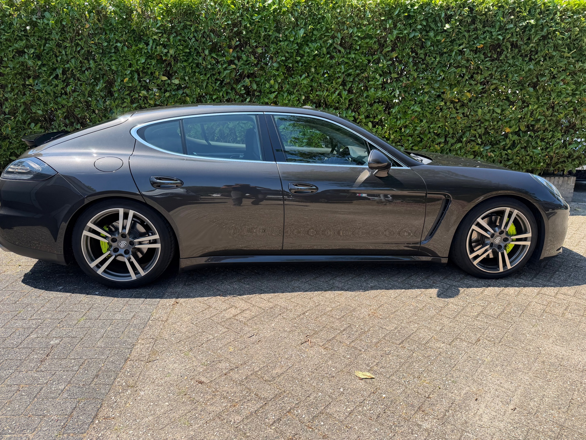 Foto van Porsche Panamera S E-hybrid