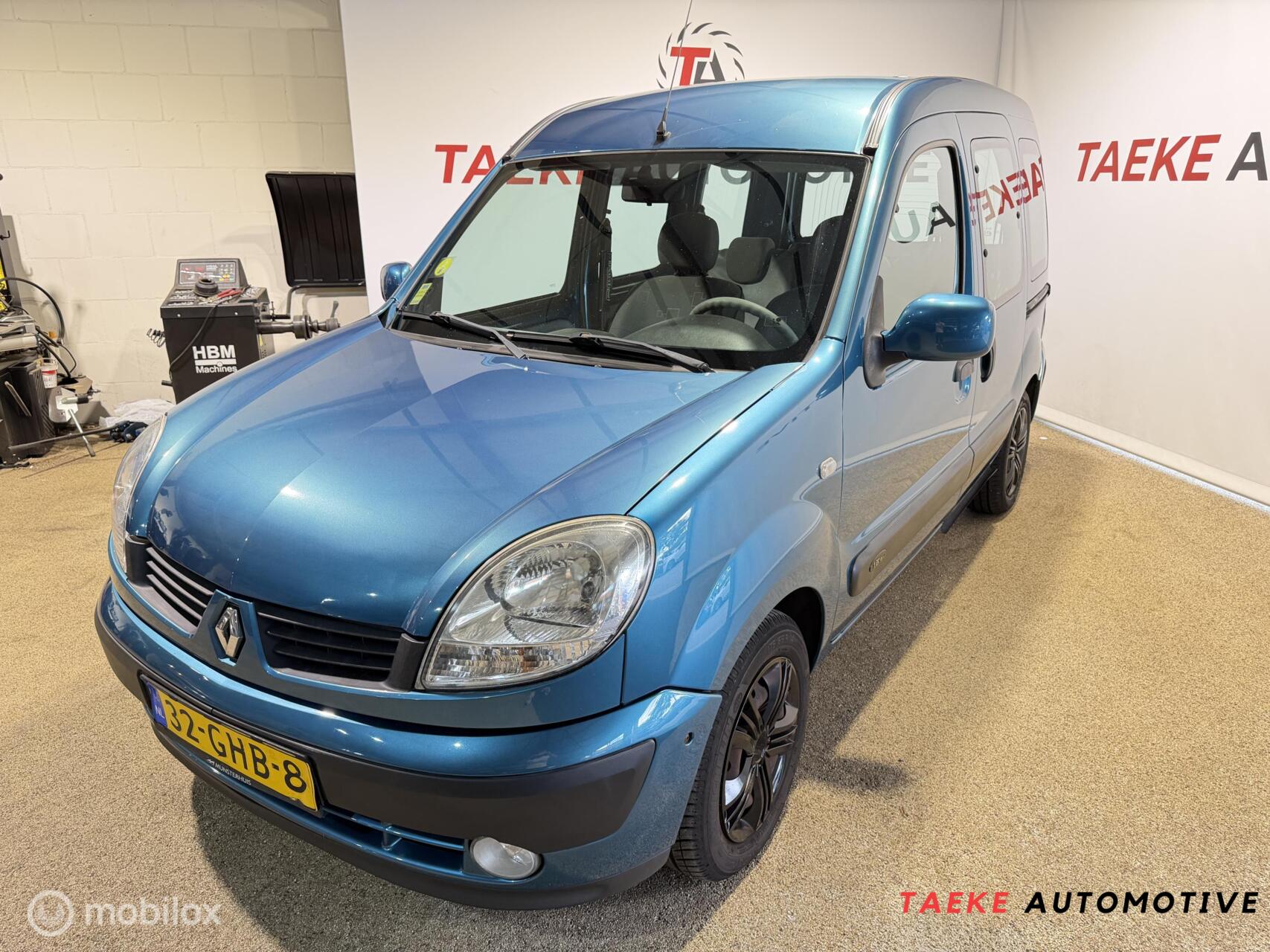 Renault Kangoo 1.6-16V Expression Luxe Automaat/Airco 2008 - voorkant