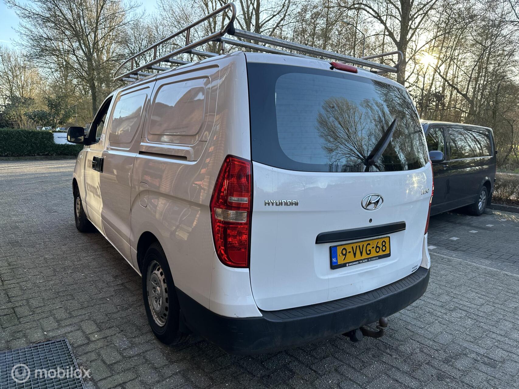 Foto van Hyundai H 300