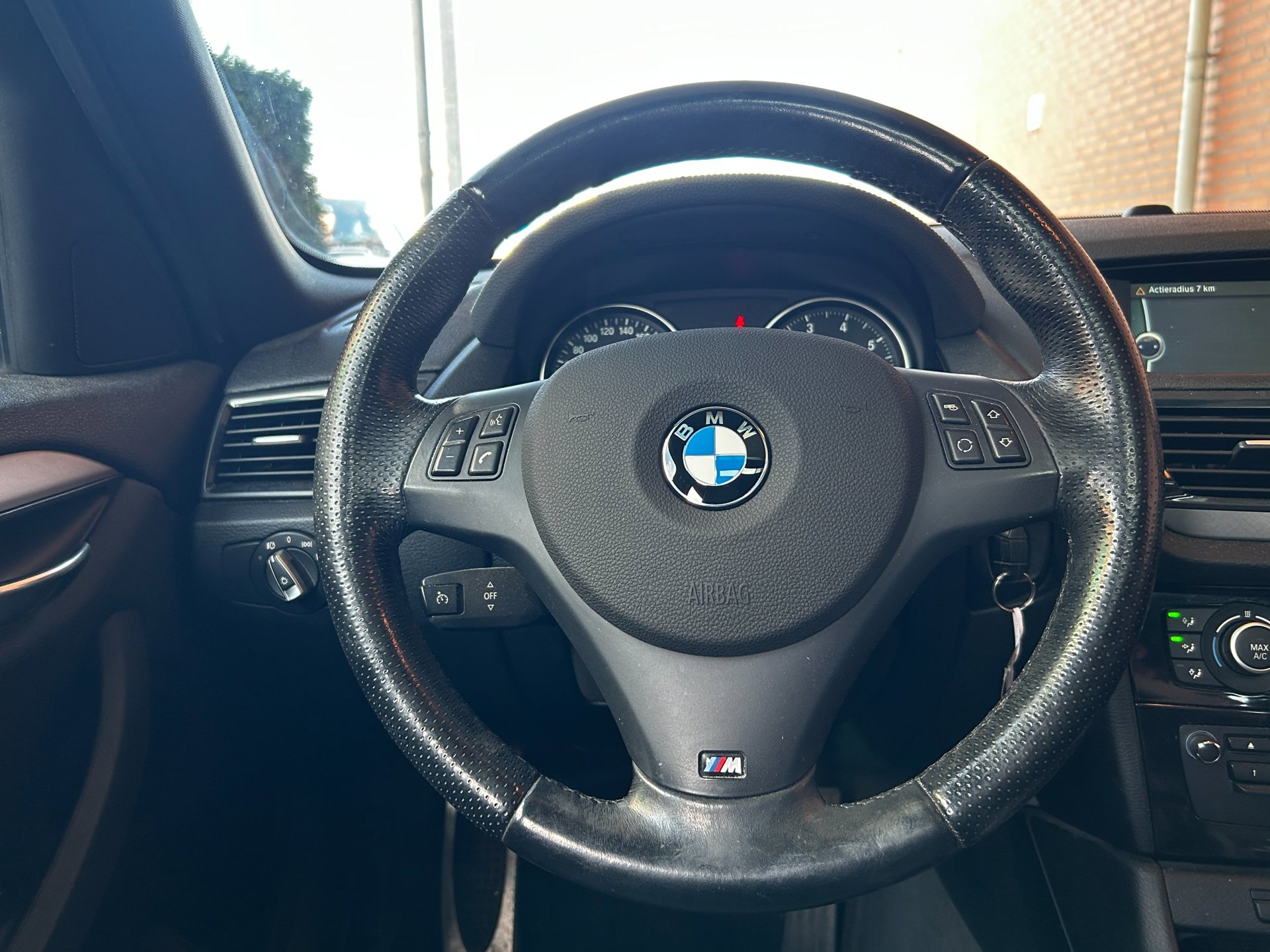 Foto van BMW X1 Sdrive20i