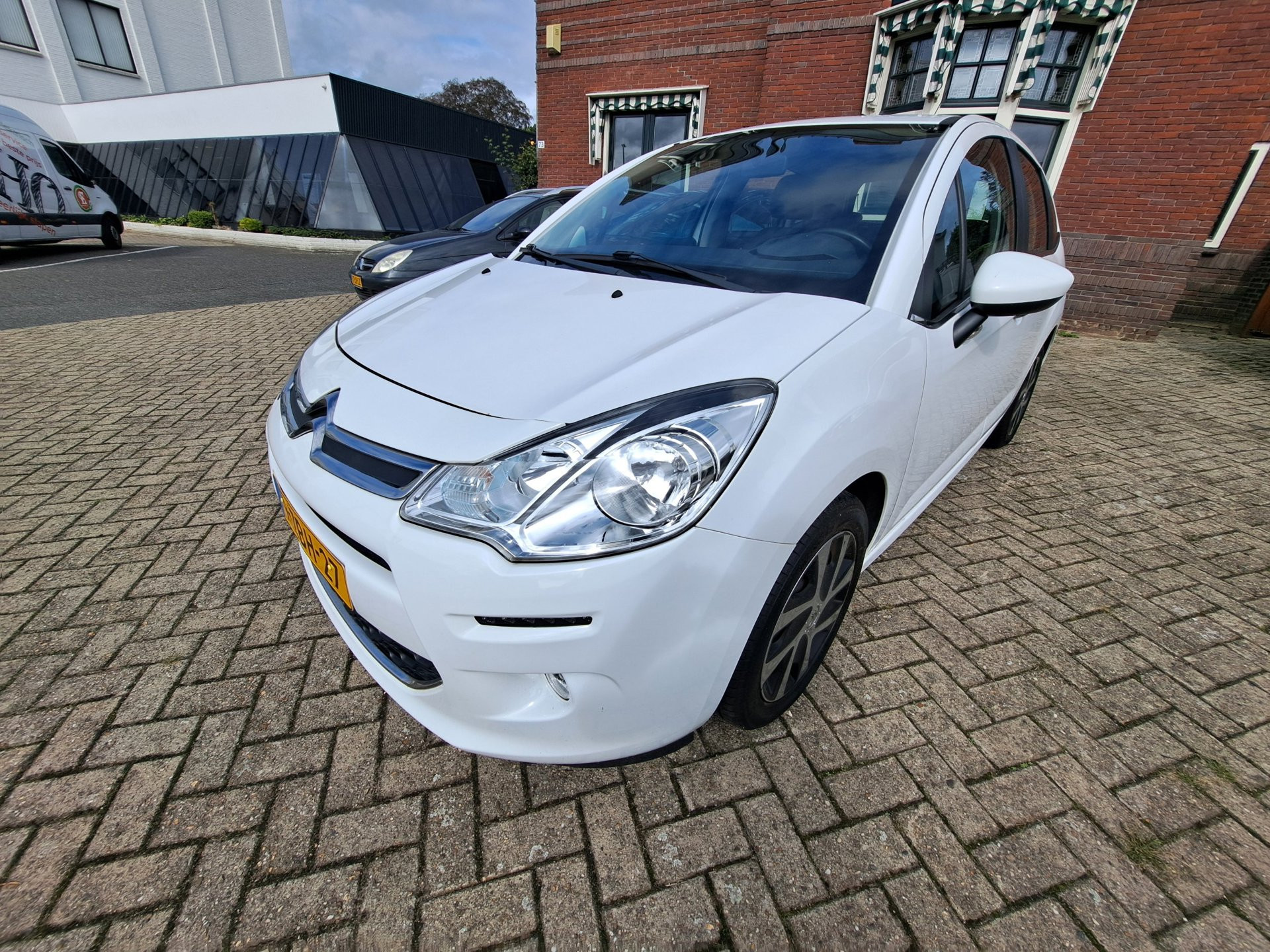 Citroen C3 1.2 PURETECH AUTOMAAT AIRCO ECC NIEUWSTAAT 2014 - voorkant