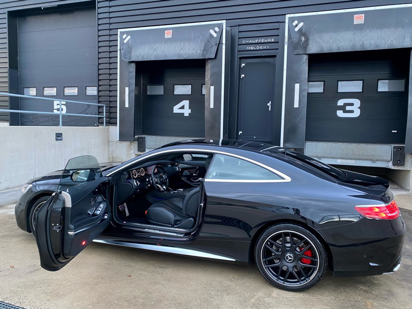 Foto van Mercedes-Benz S 63 AMG 4Matic