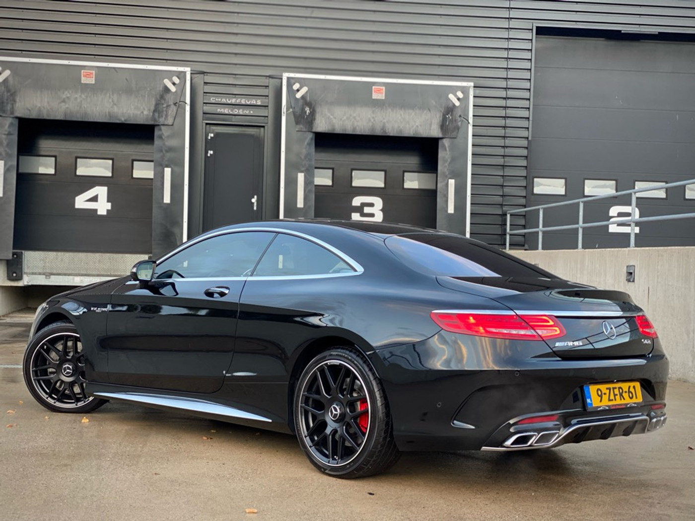 Foto van Mercedes-Benz S 63 AMG 4Matic