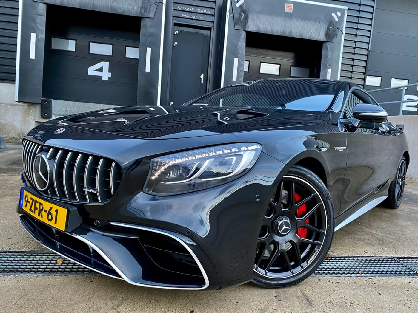 Foto van Mercedes-Benz S 63 AMG 4Matic
