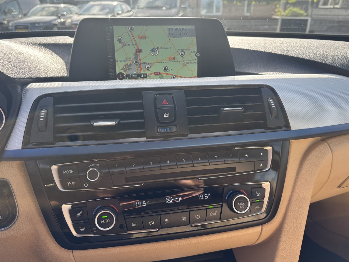 Foto van BMW 320i