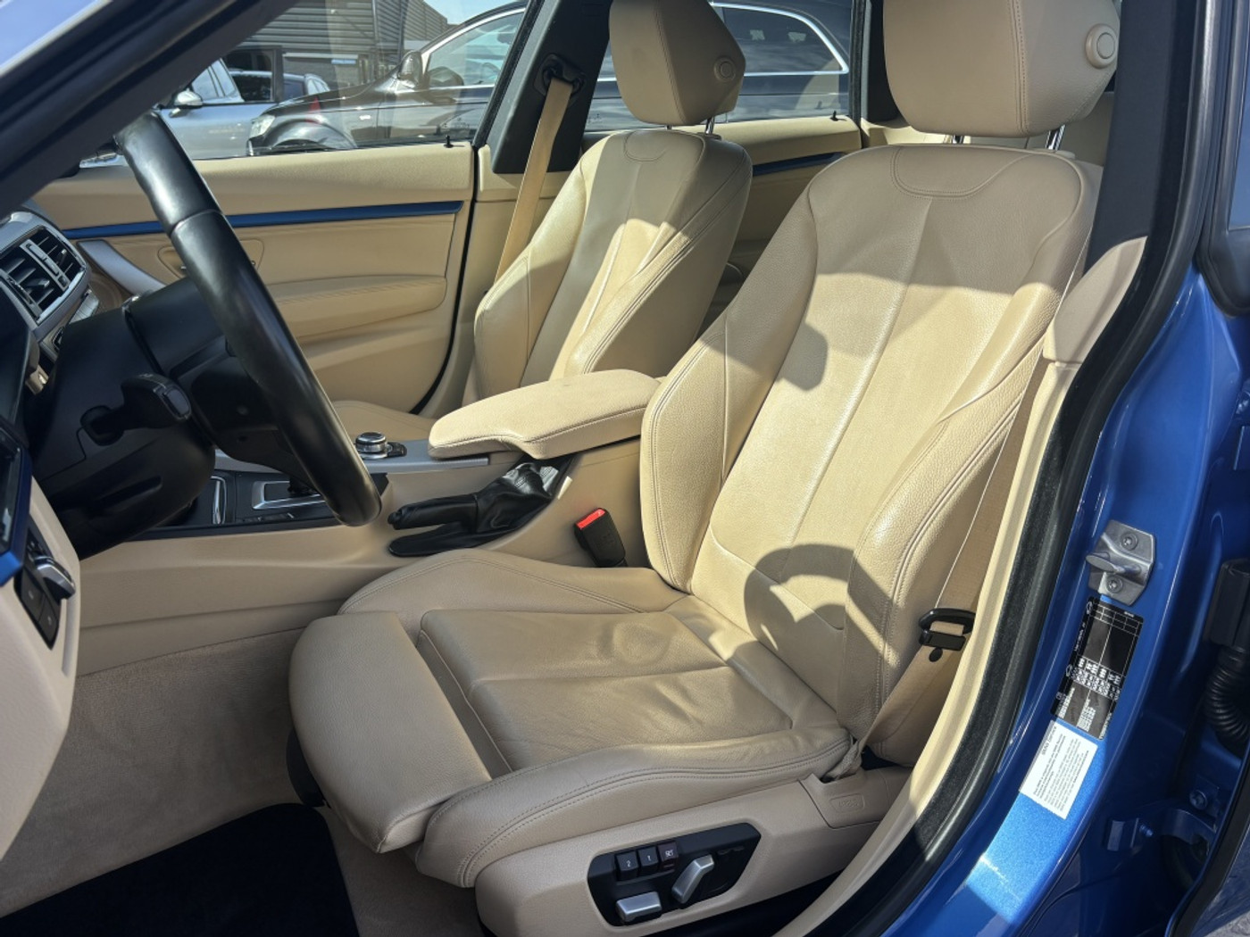 Foto van BMW 320i