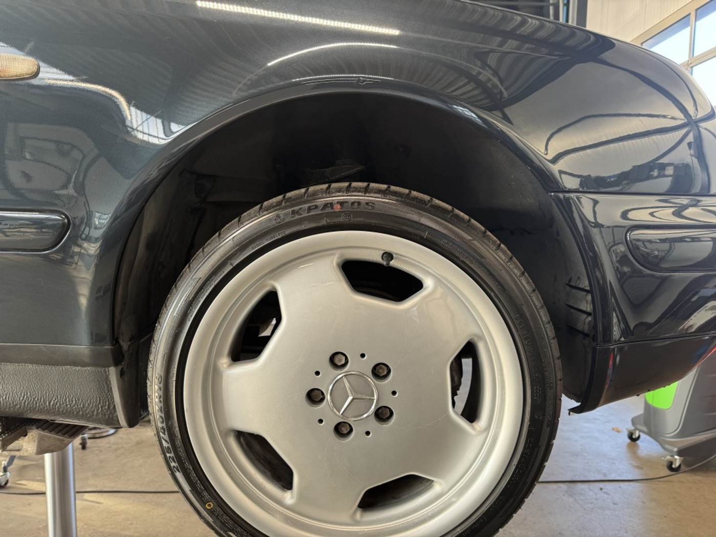 Foto van Mercedes-Benz CLK 320