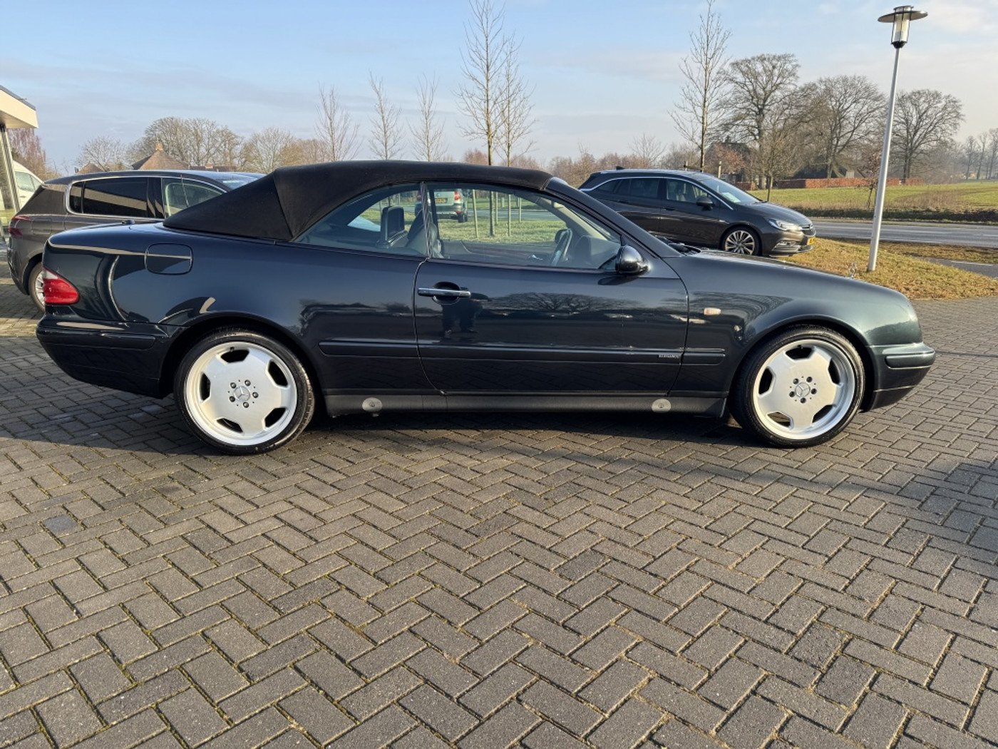Foto van Mercedes-Benz CLK 320