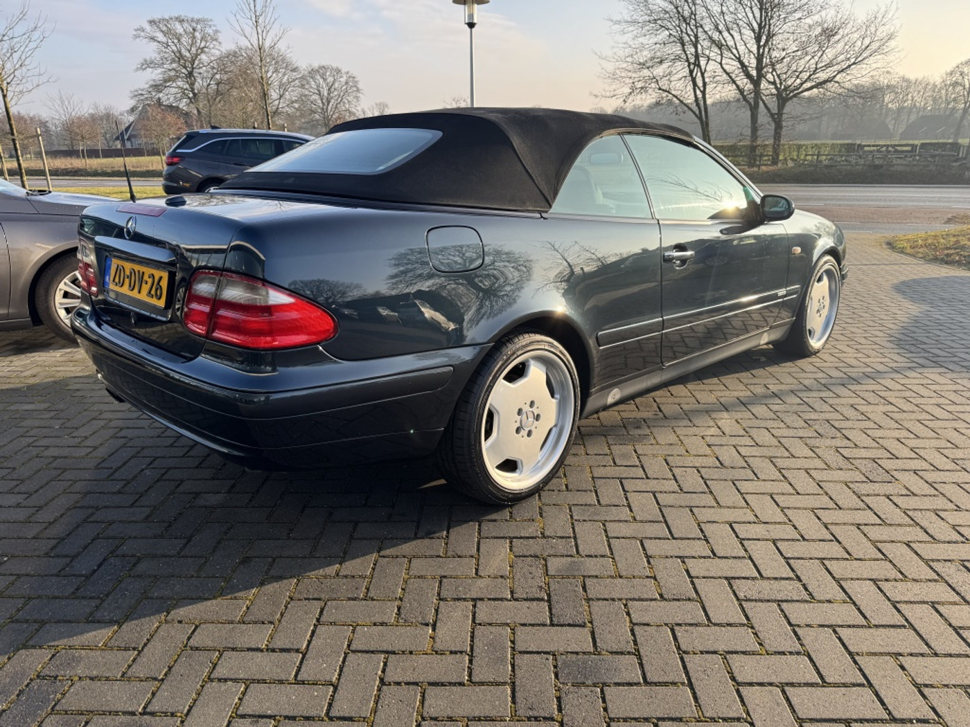 Foto van Mercedes-Benz CLK 320