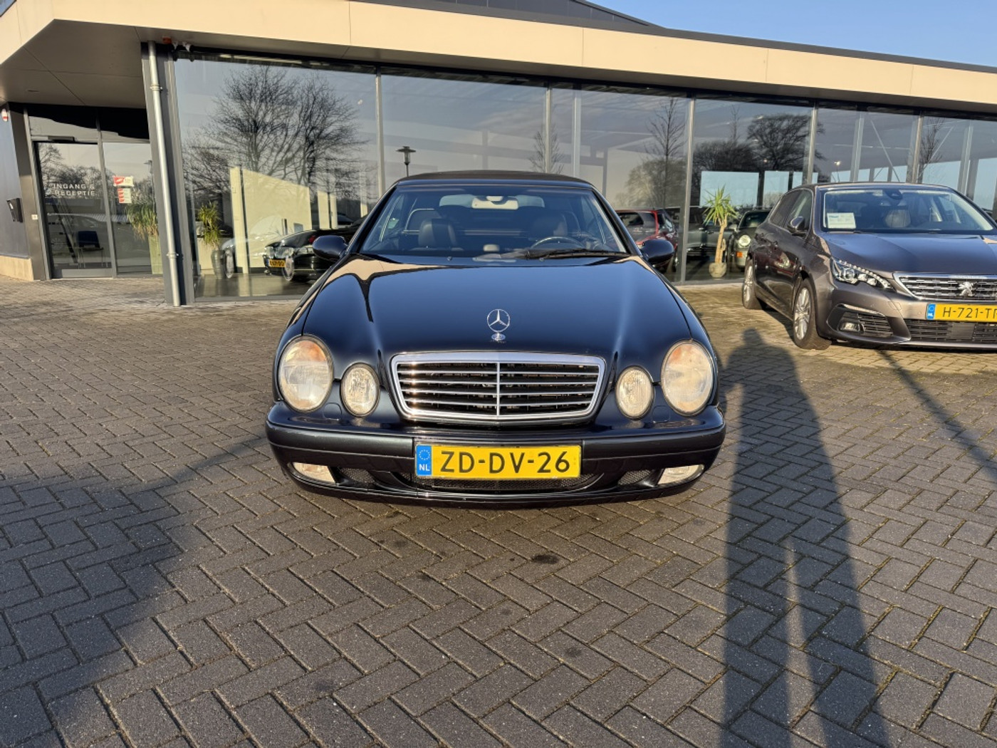 Foto van Mercedes-Benz CLK 320