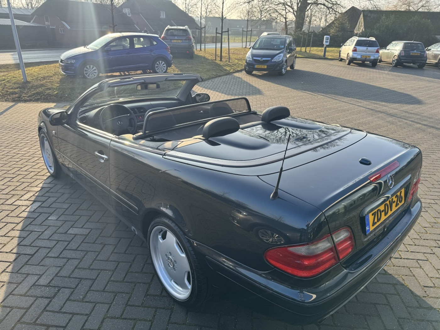 Foto van Mercedes-Benz CLK 320