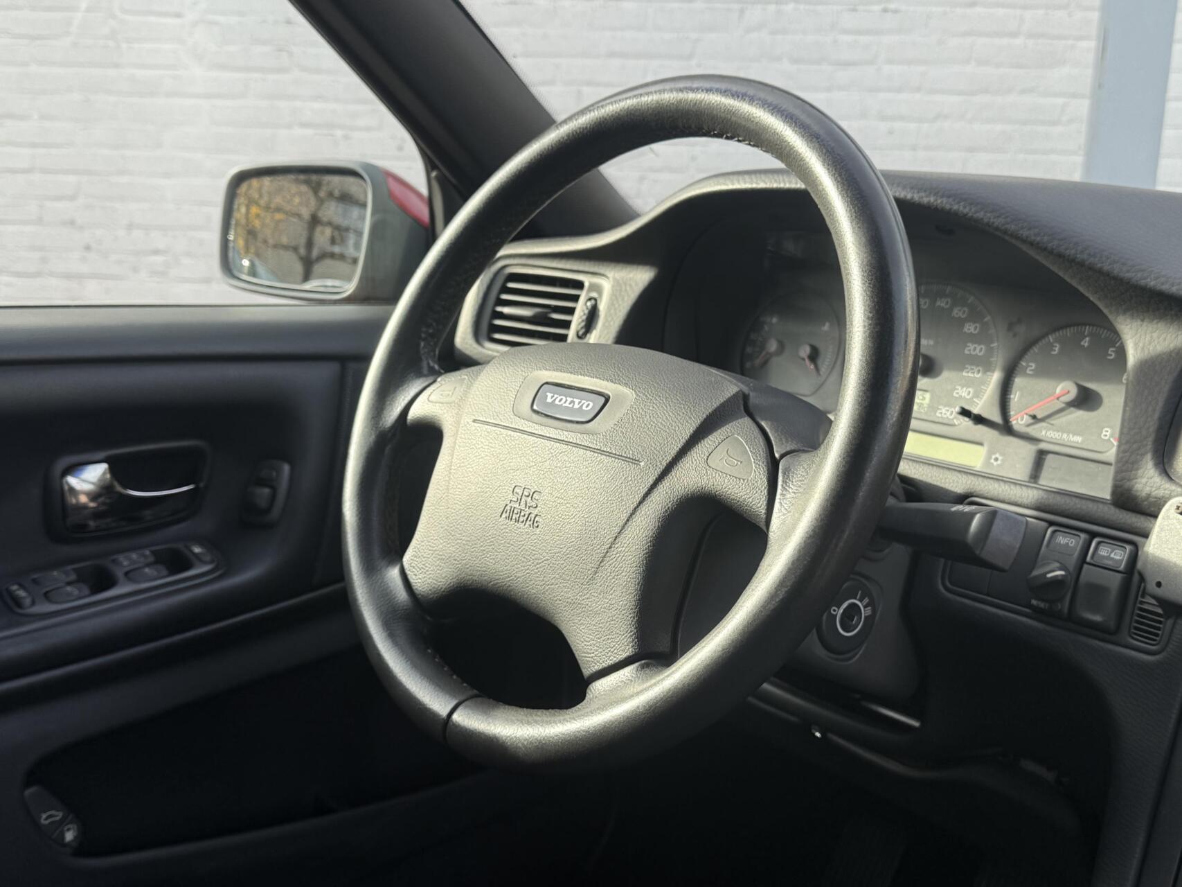 Foto van Volvo S70