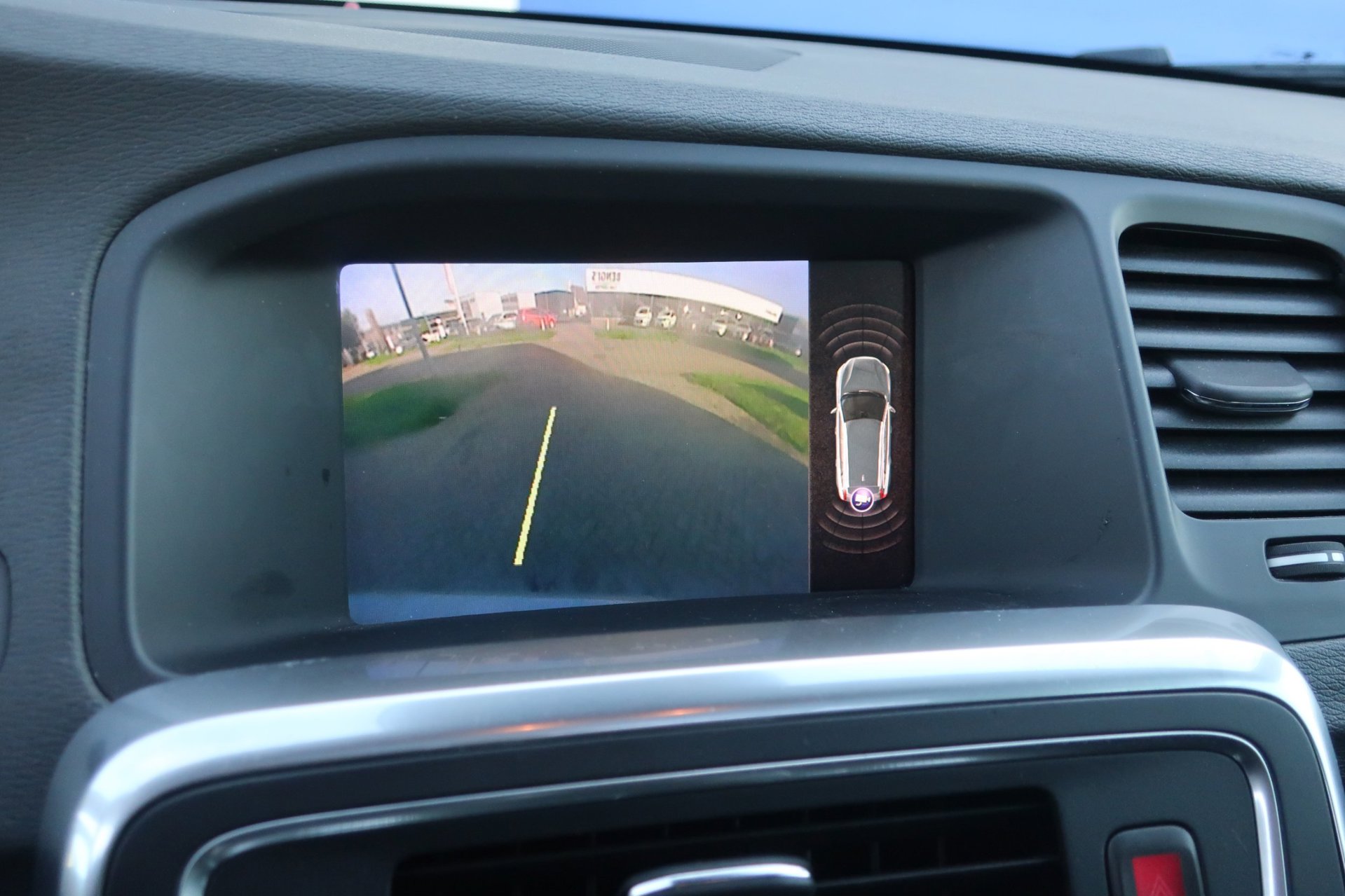 Foto van Volvo V60 Cross Country